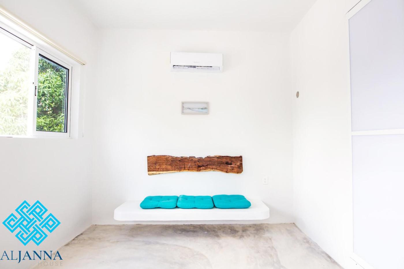 Studio with Terrace - Photo 8