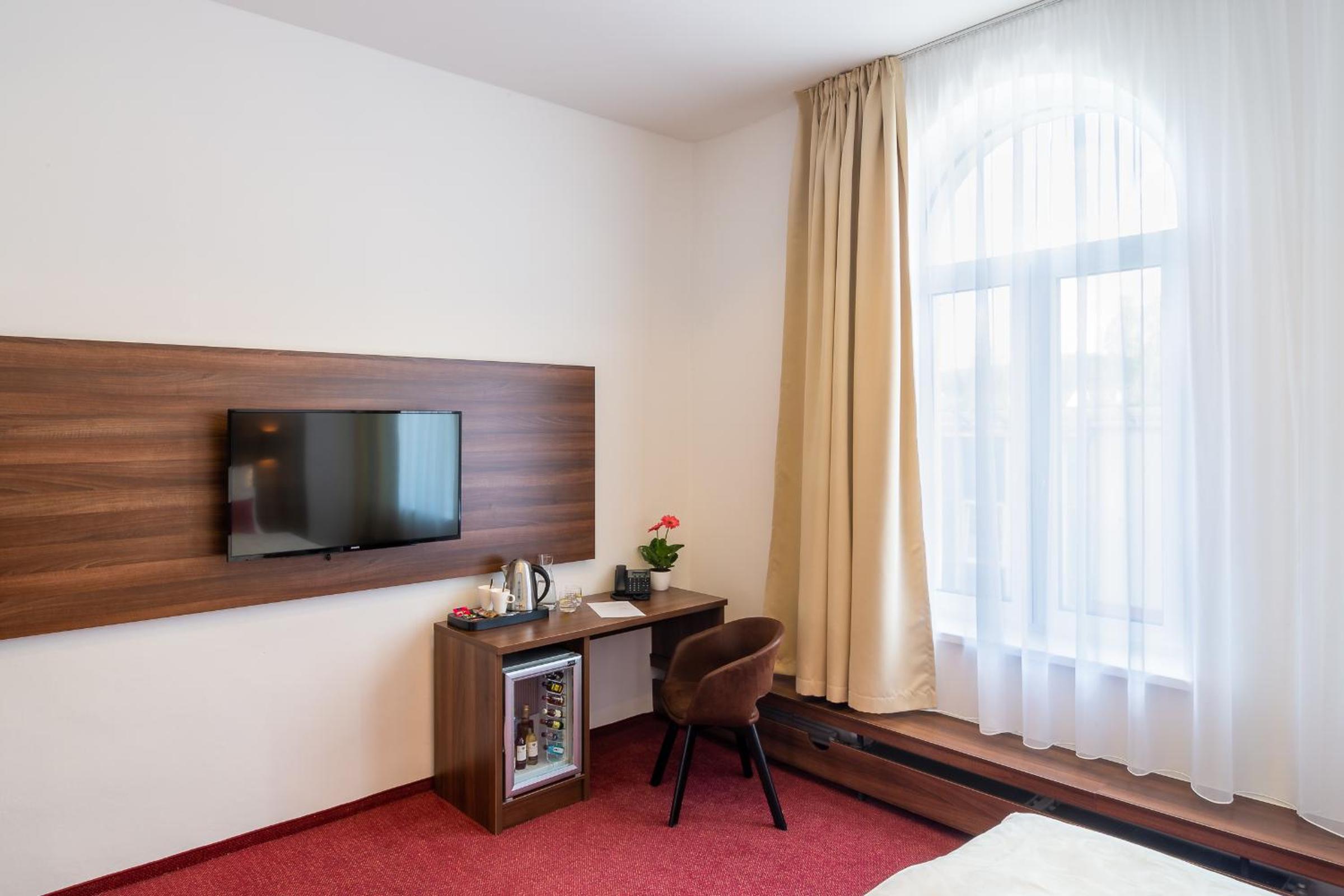 Deluxe Double Room - Photo 7