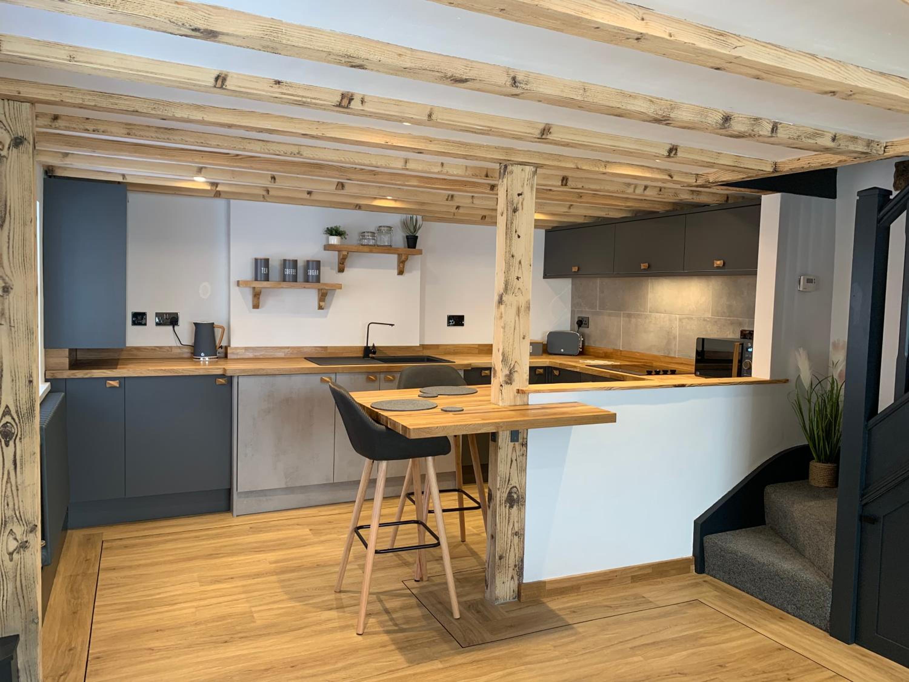One-Bedroom House - Photo 12