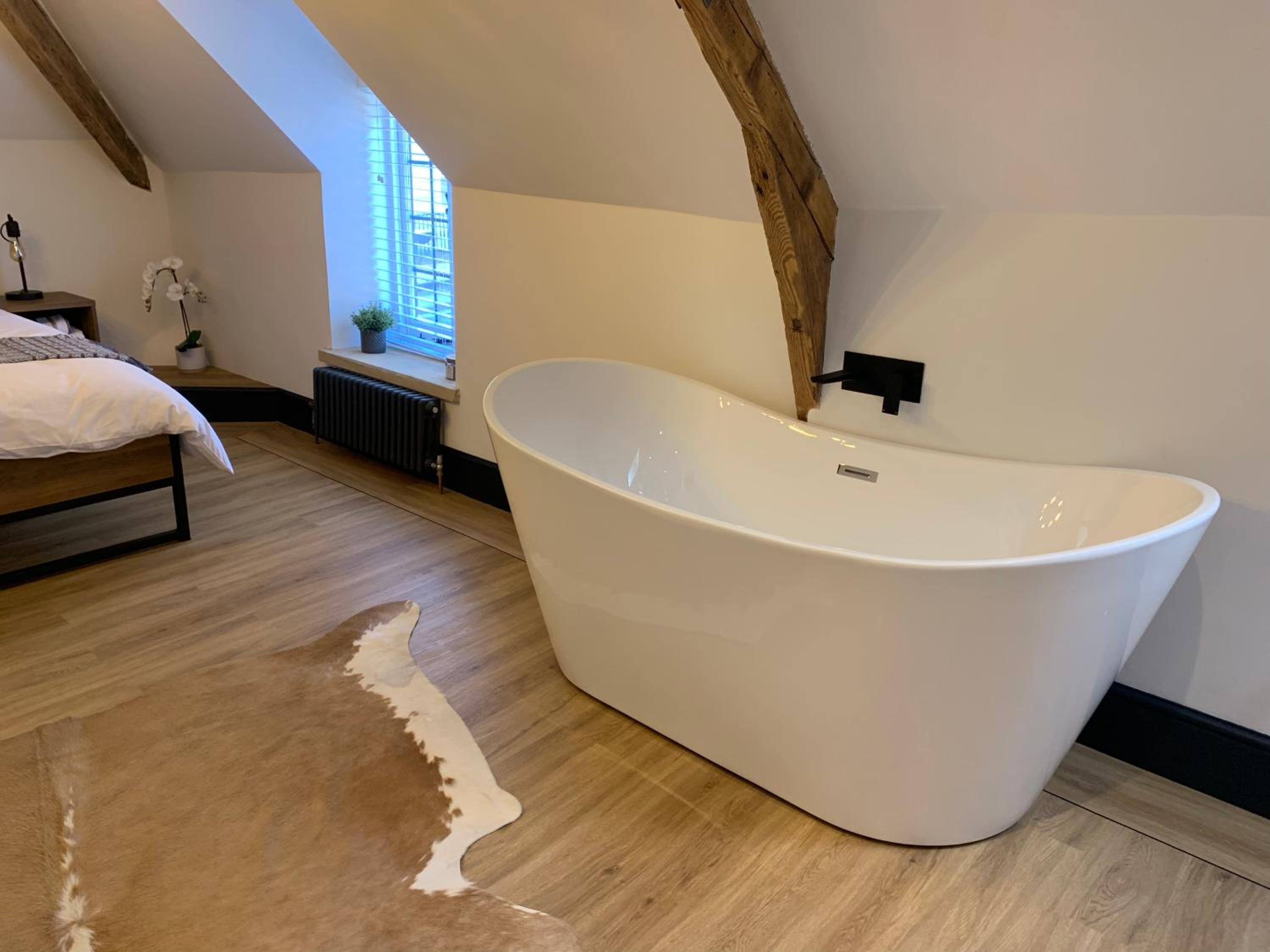 One-Bedroom House - Photo 20