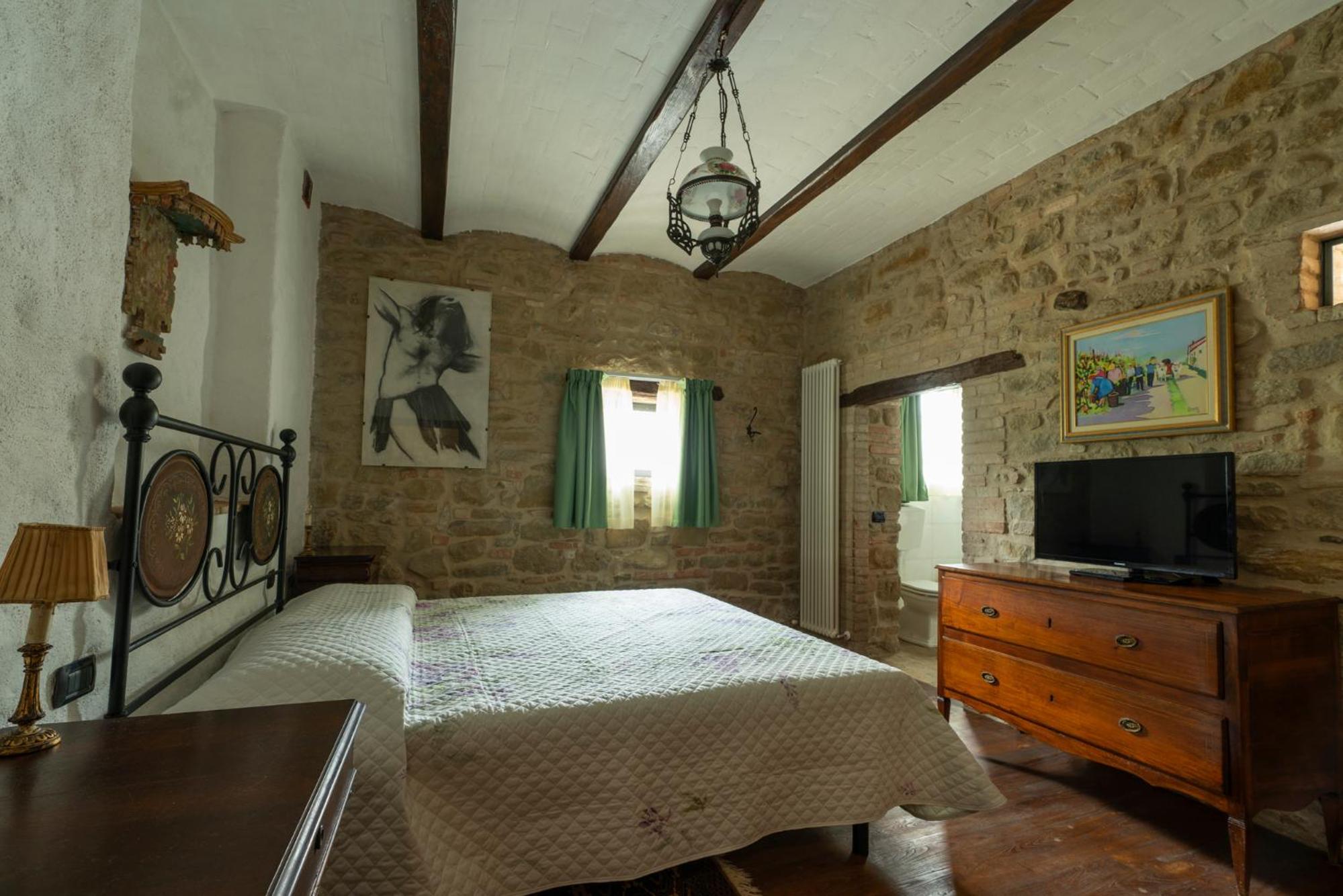 Double Room - Photo 1