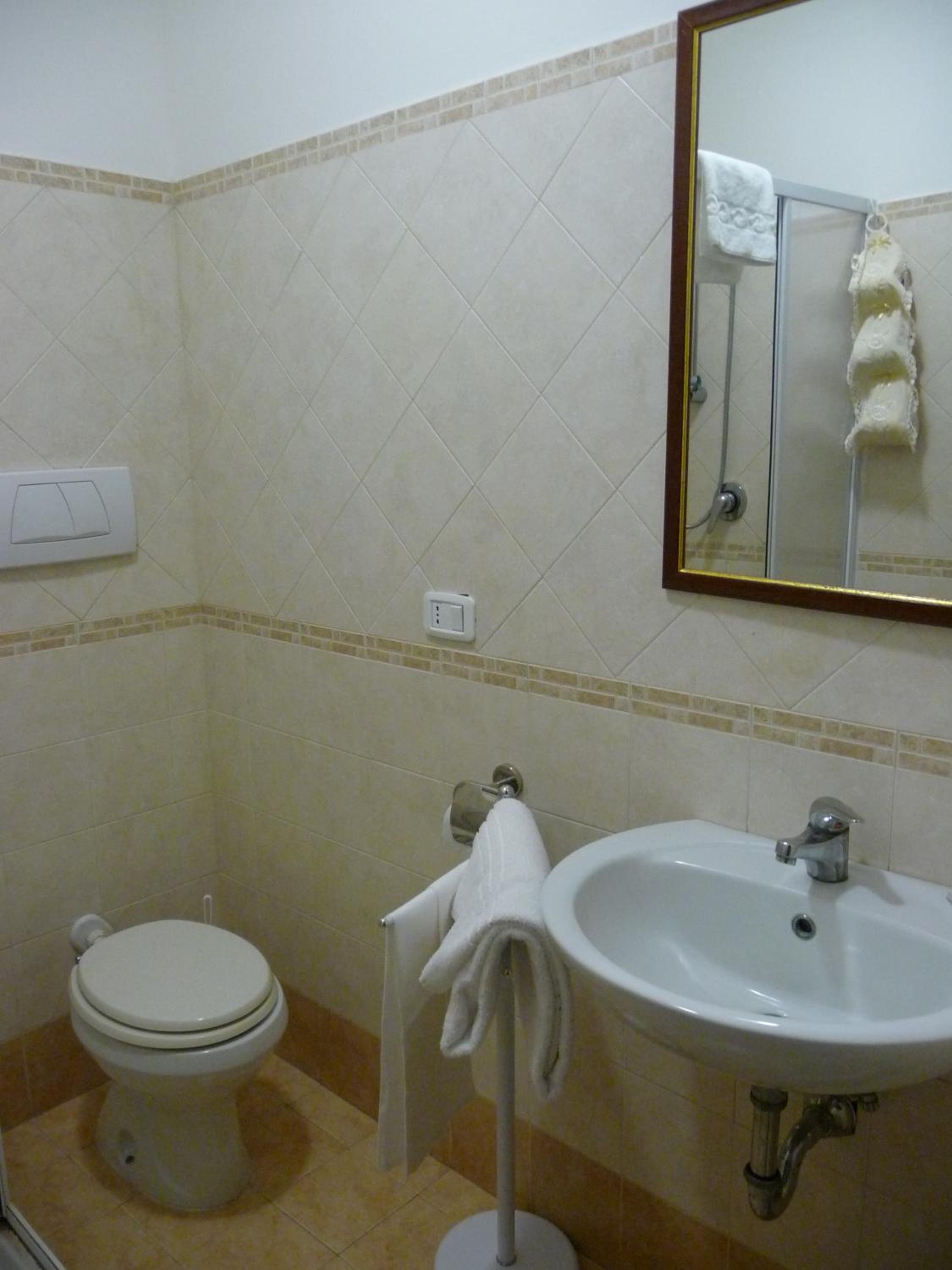 Triple Room - Photo 4