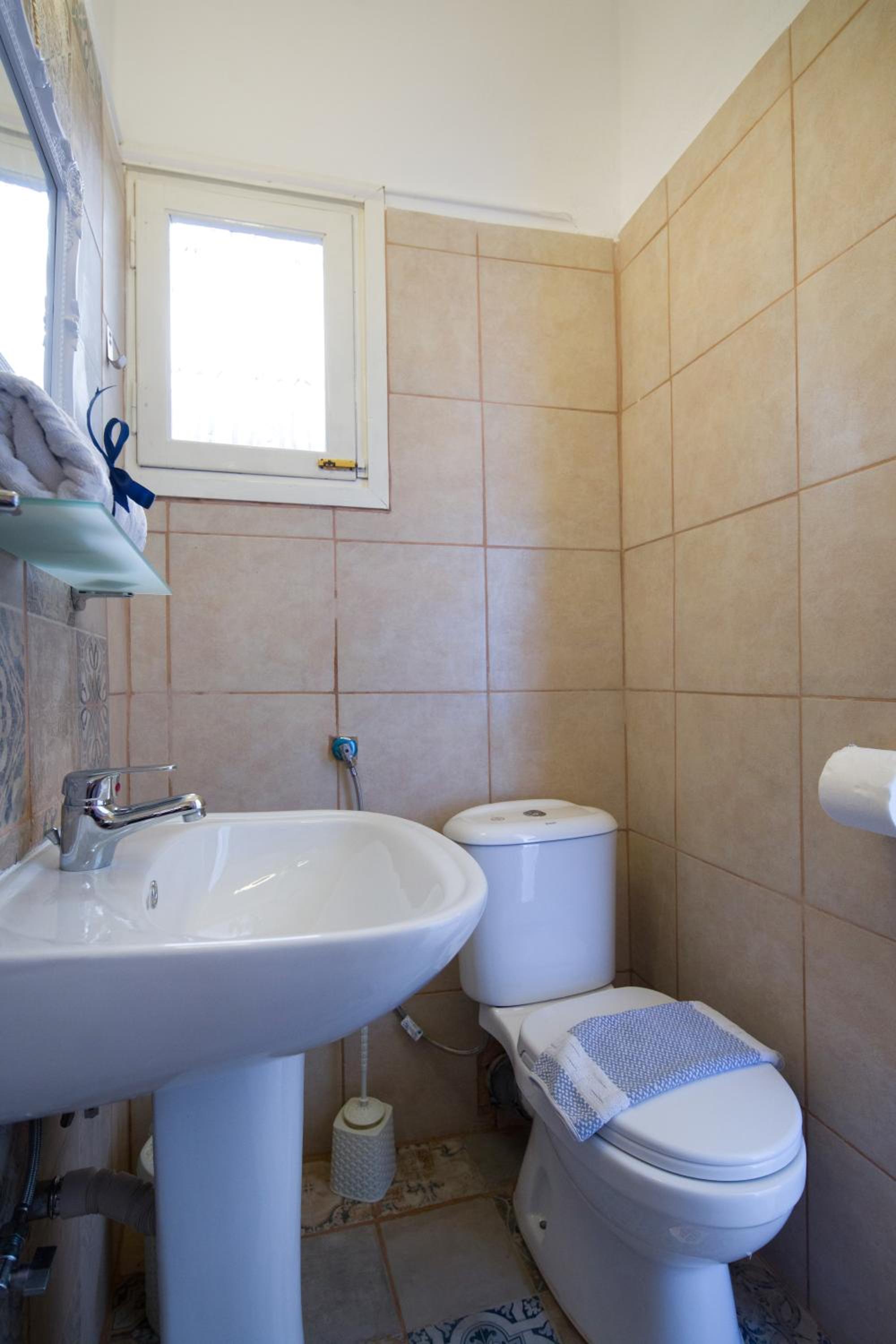 Economy Studio Apartment photo 2