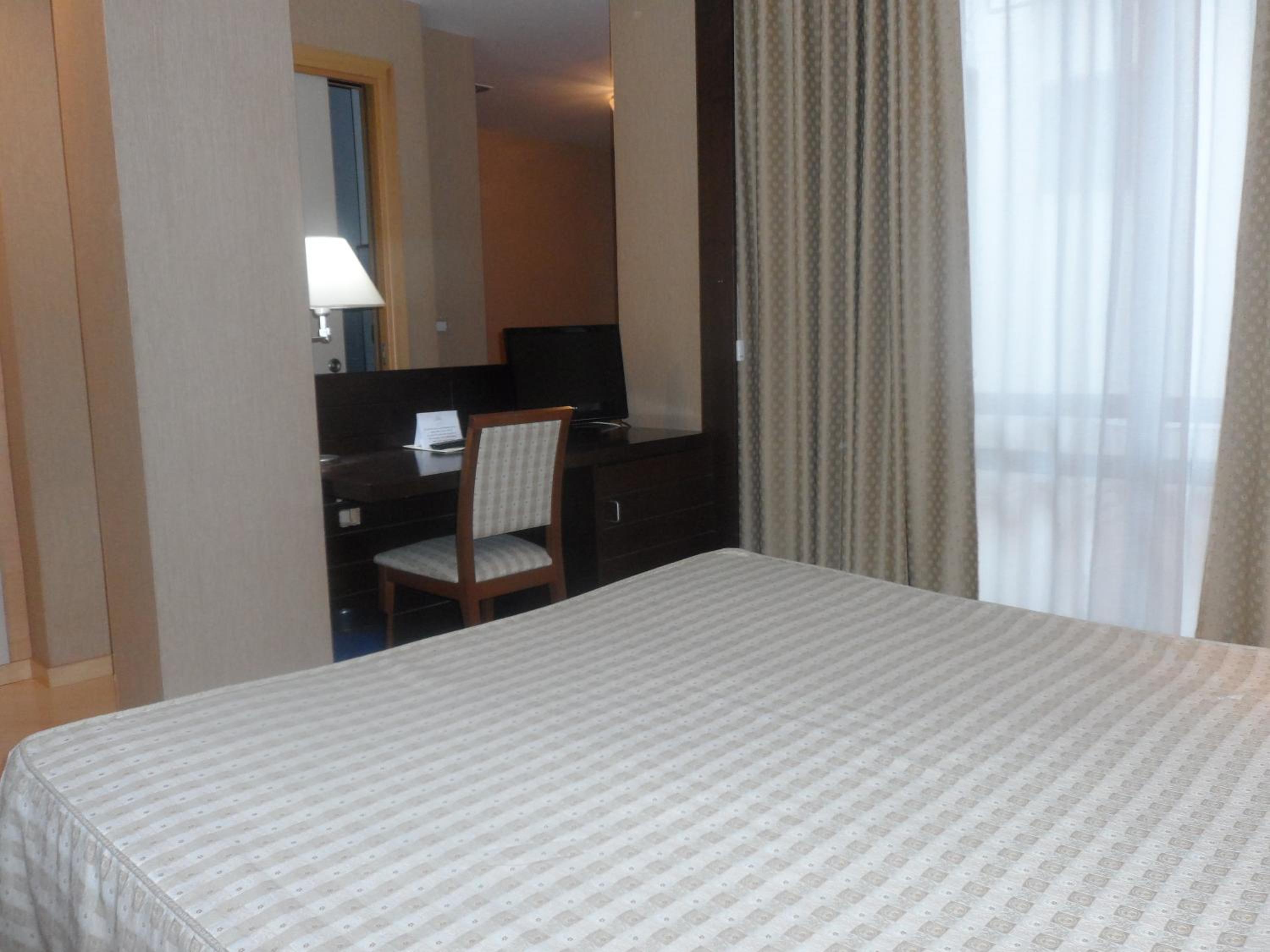 Quintuple Room with Balcony (5 Adults)
