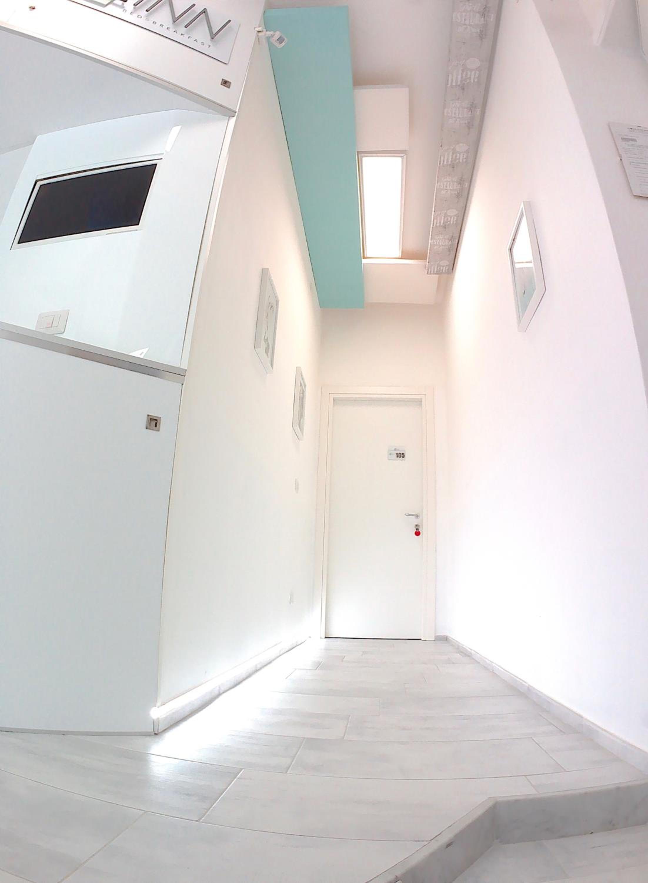 Double Room with Terrace - Photo 11