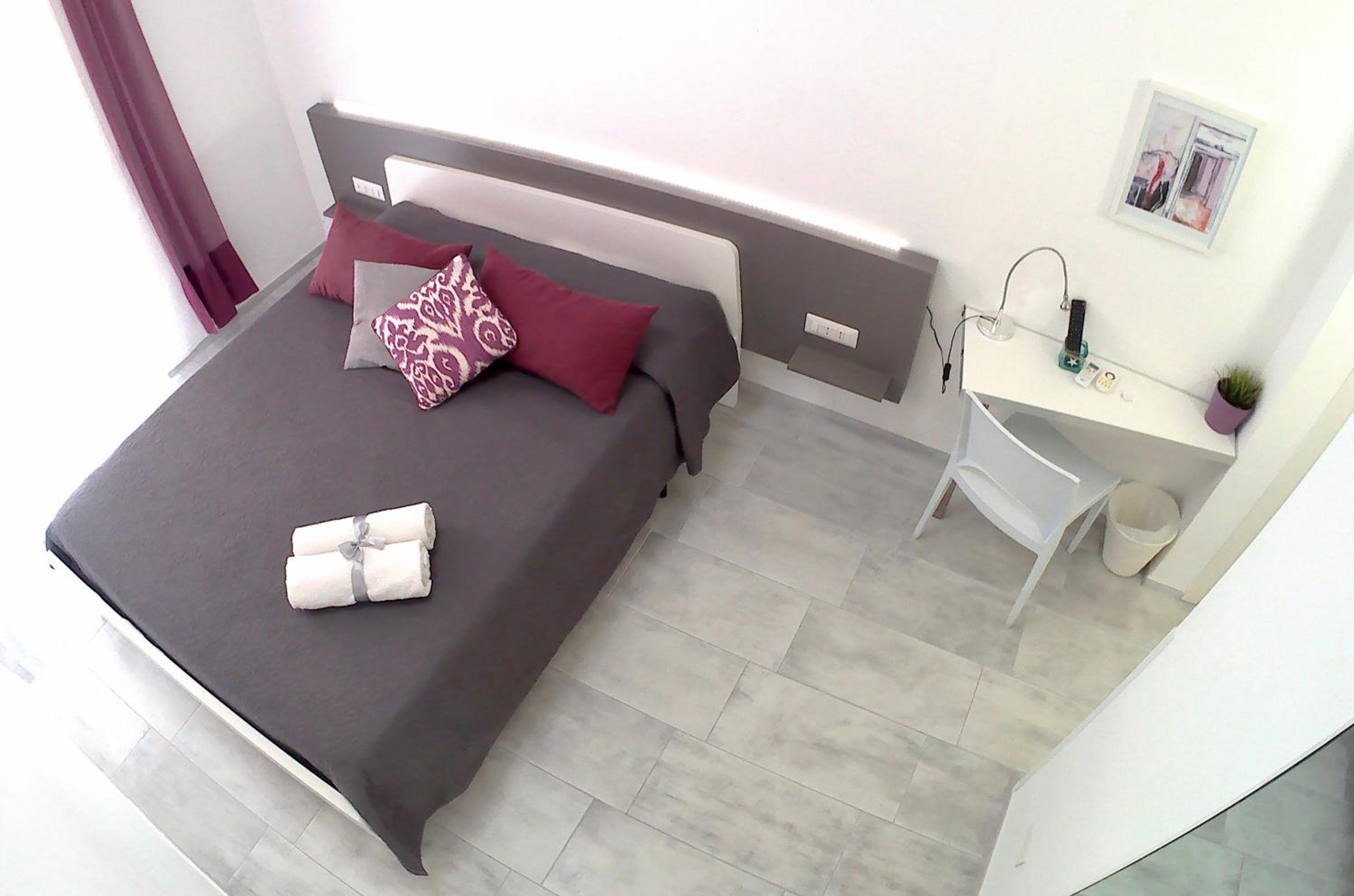 Double Room with Terrace - Photo 77