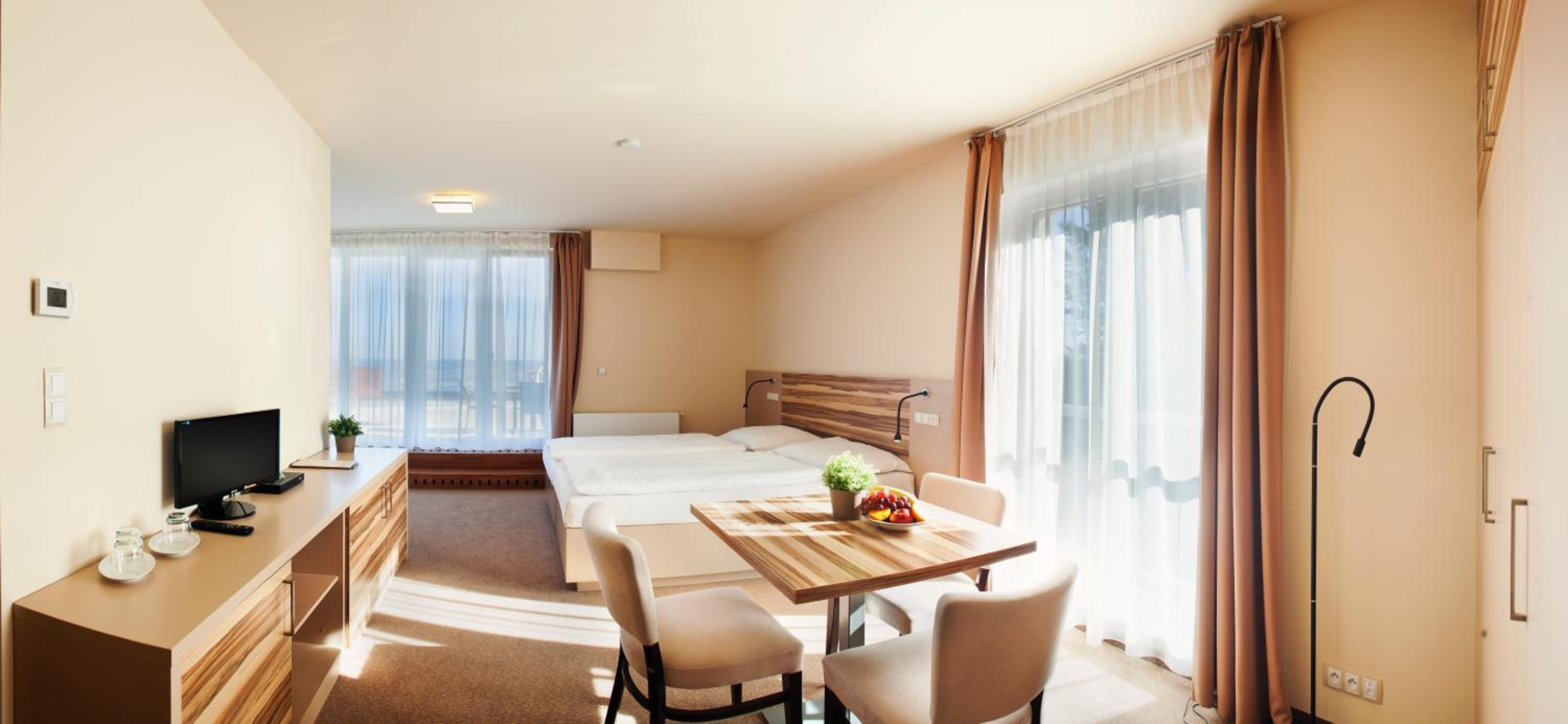 Triple Room with Terrace