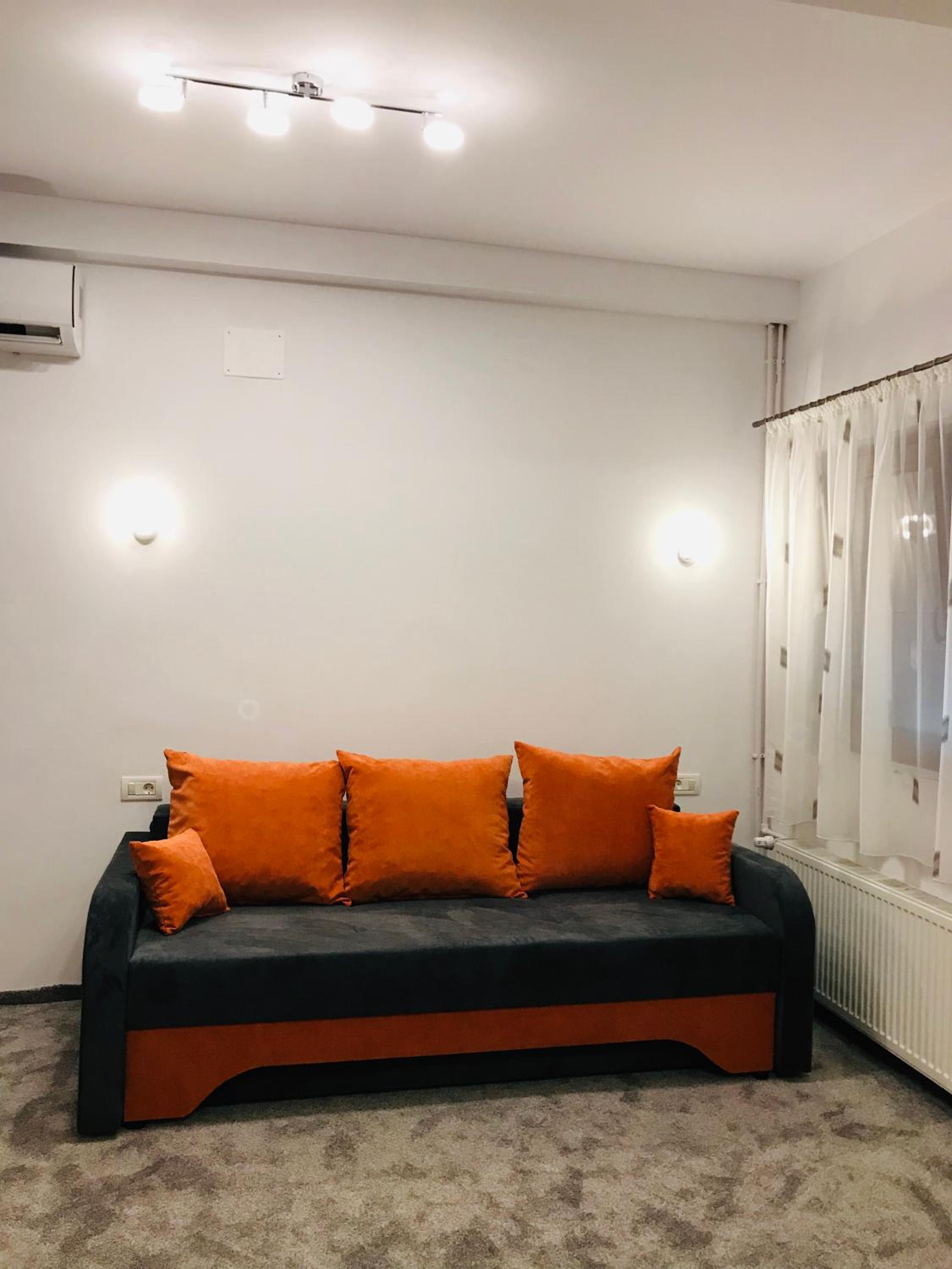 Deluxe Family Room photo 3
