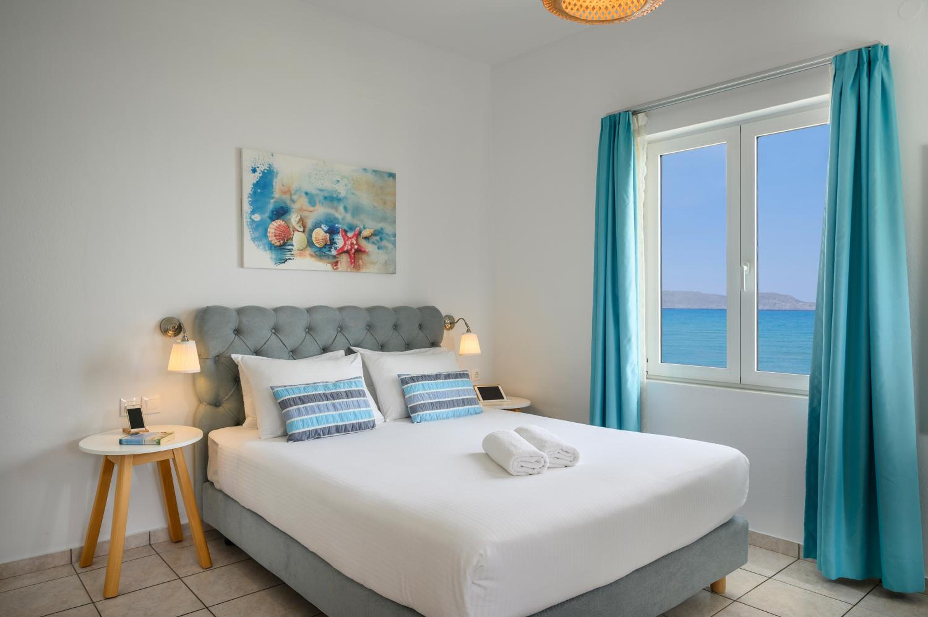 Studio with Sea View (2 Adults) photo 1