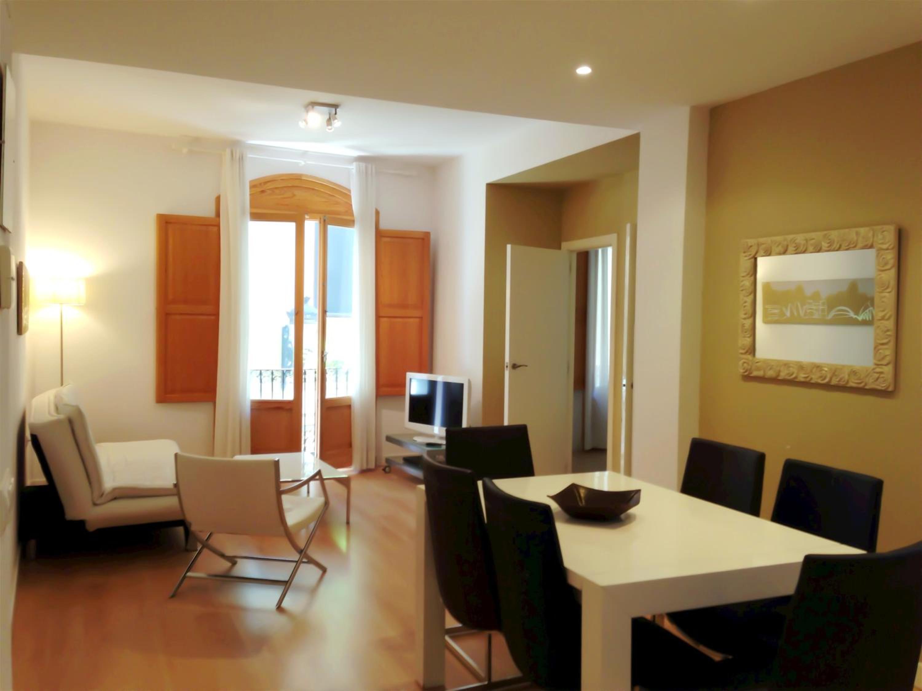 Two-Bedroom Apartment with Balcony - Photo 1