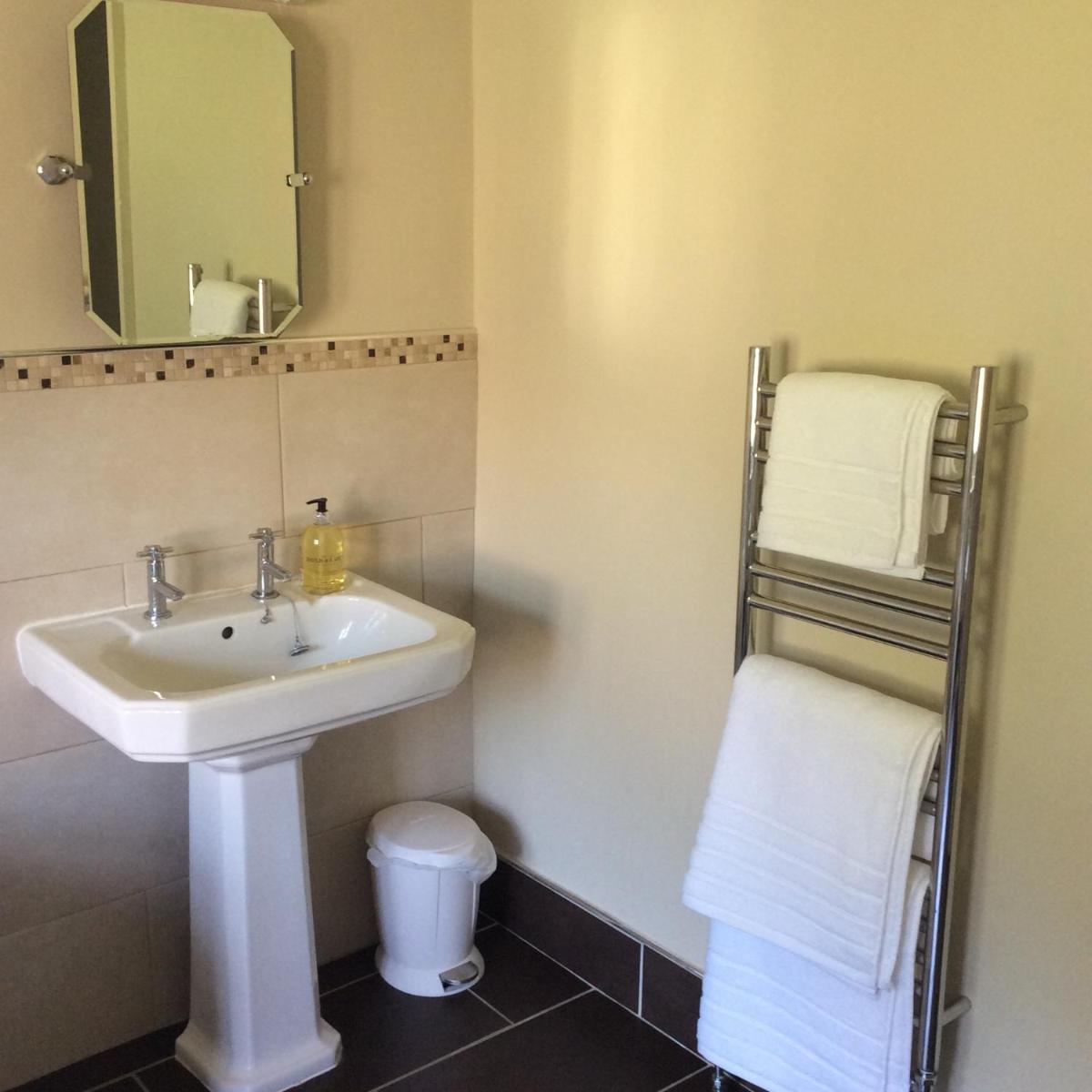 Double Room with Private Bathroom photo 3