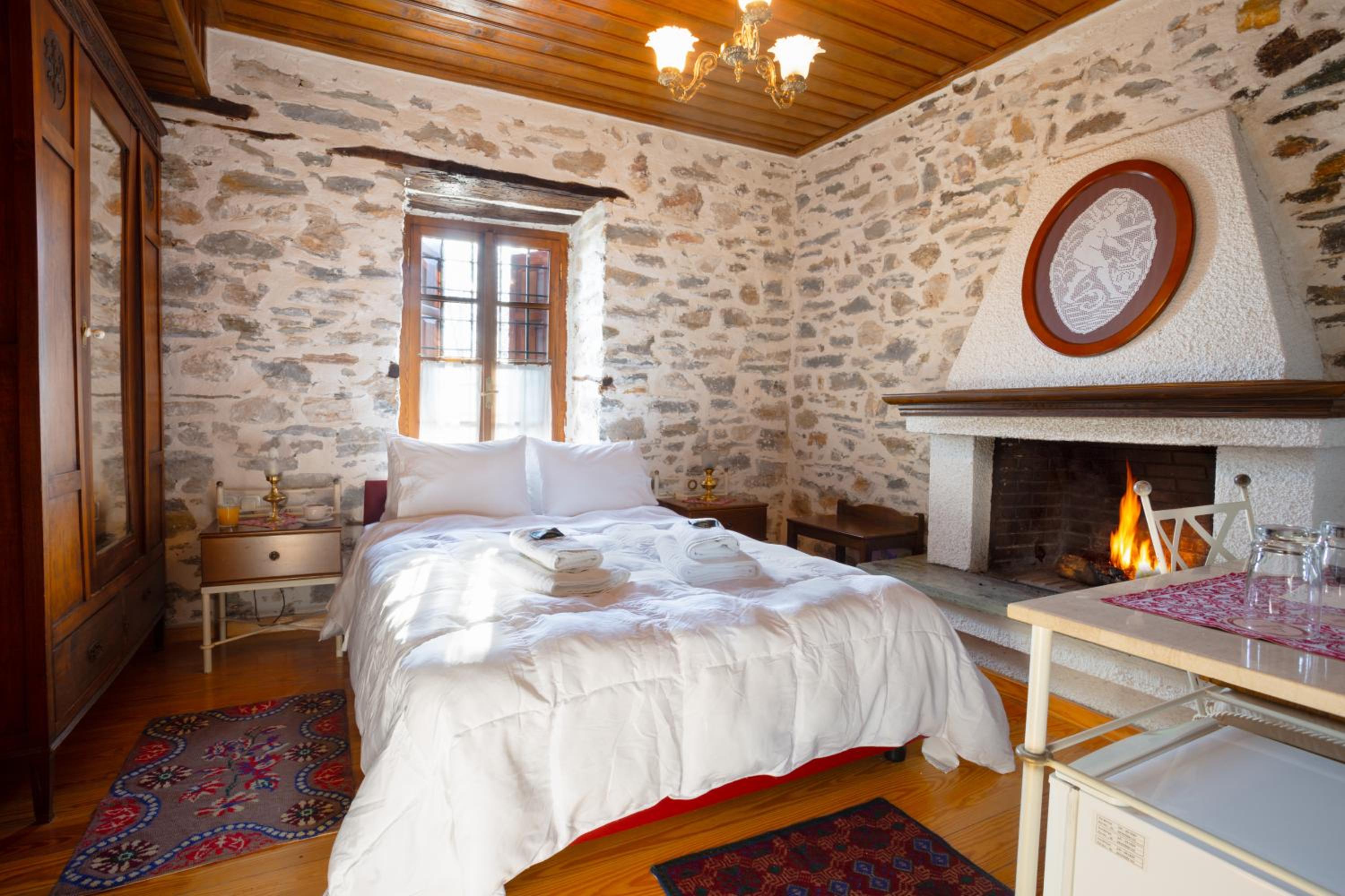 Double Room with Fireplace and Sauna photo 1