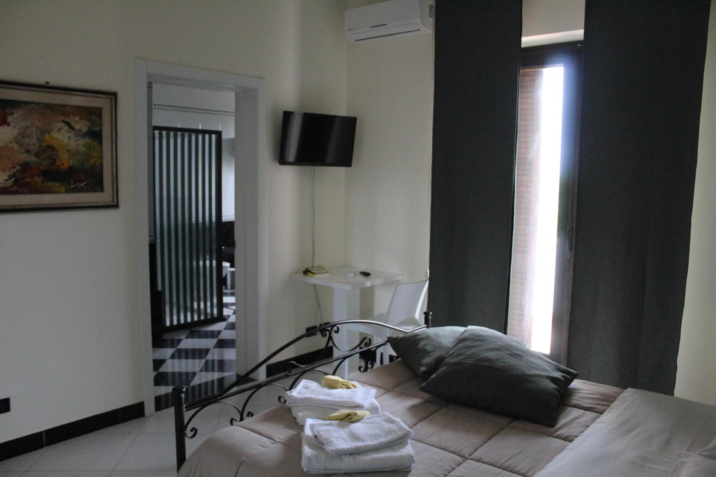 King Room with Mountain View photo 2