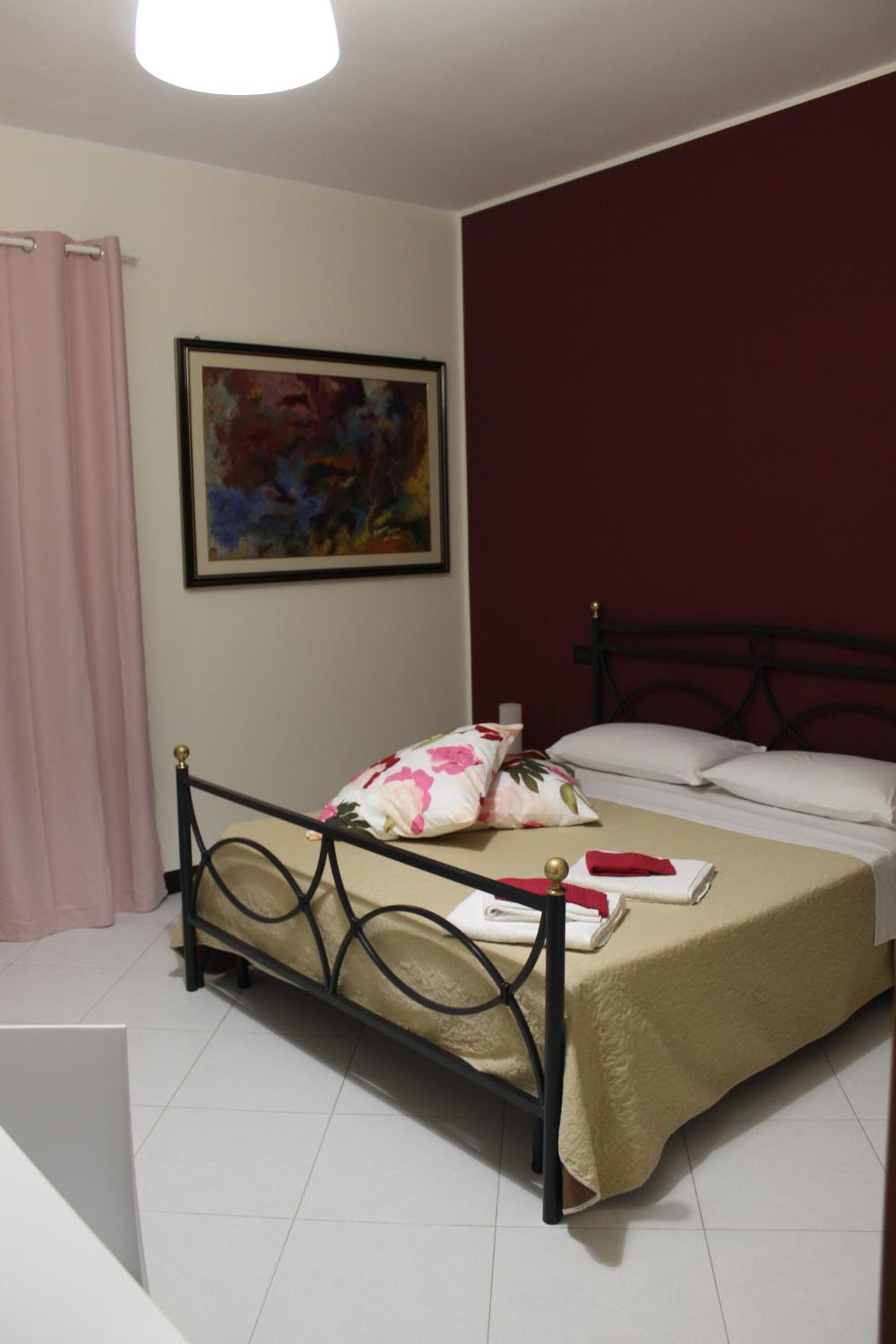 Double Room with Private Bathroom photo 1