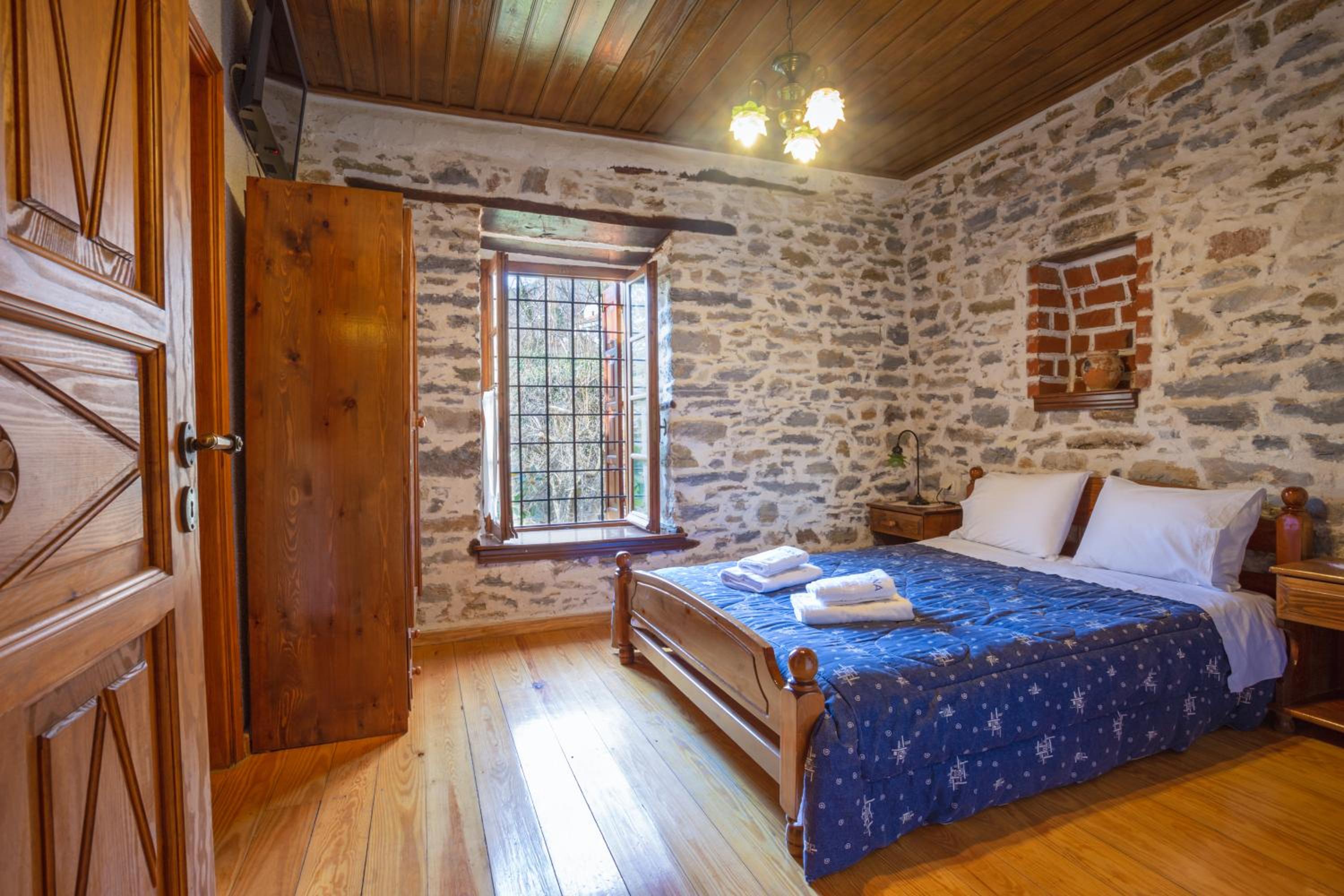 Double Room with Garden View - 1st Floor photo 1