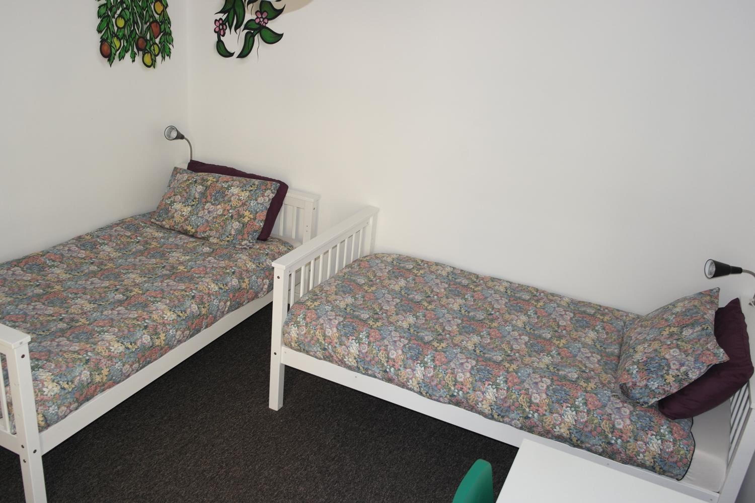 Deluxe Twin Garden View with Private External Bathroom Downstairs photo 1