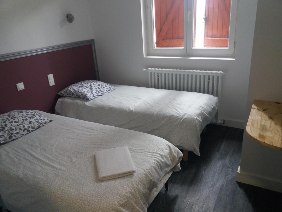 Two Bedrooms Family Suite photo 1