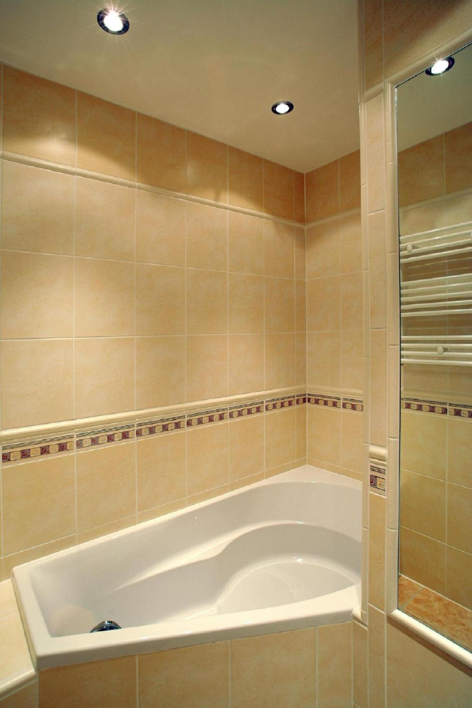 Double or Twin Room - Photo 9