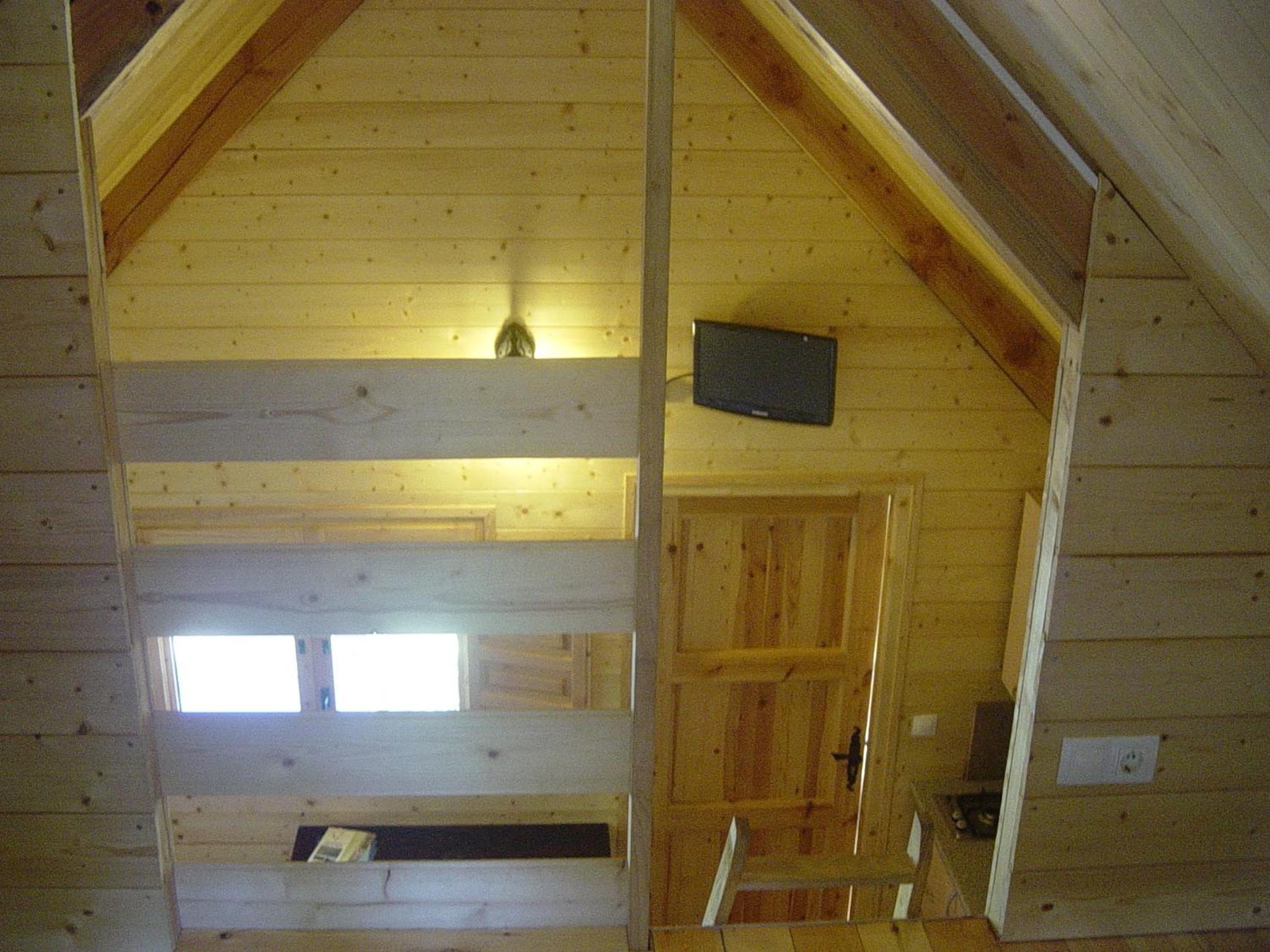 Superior Bungalow - Photo 7