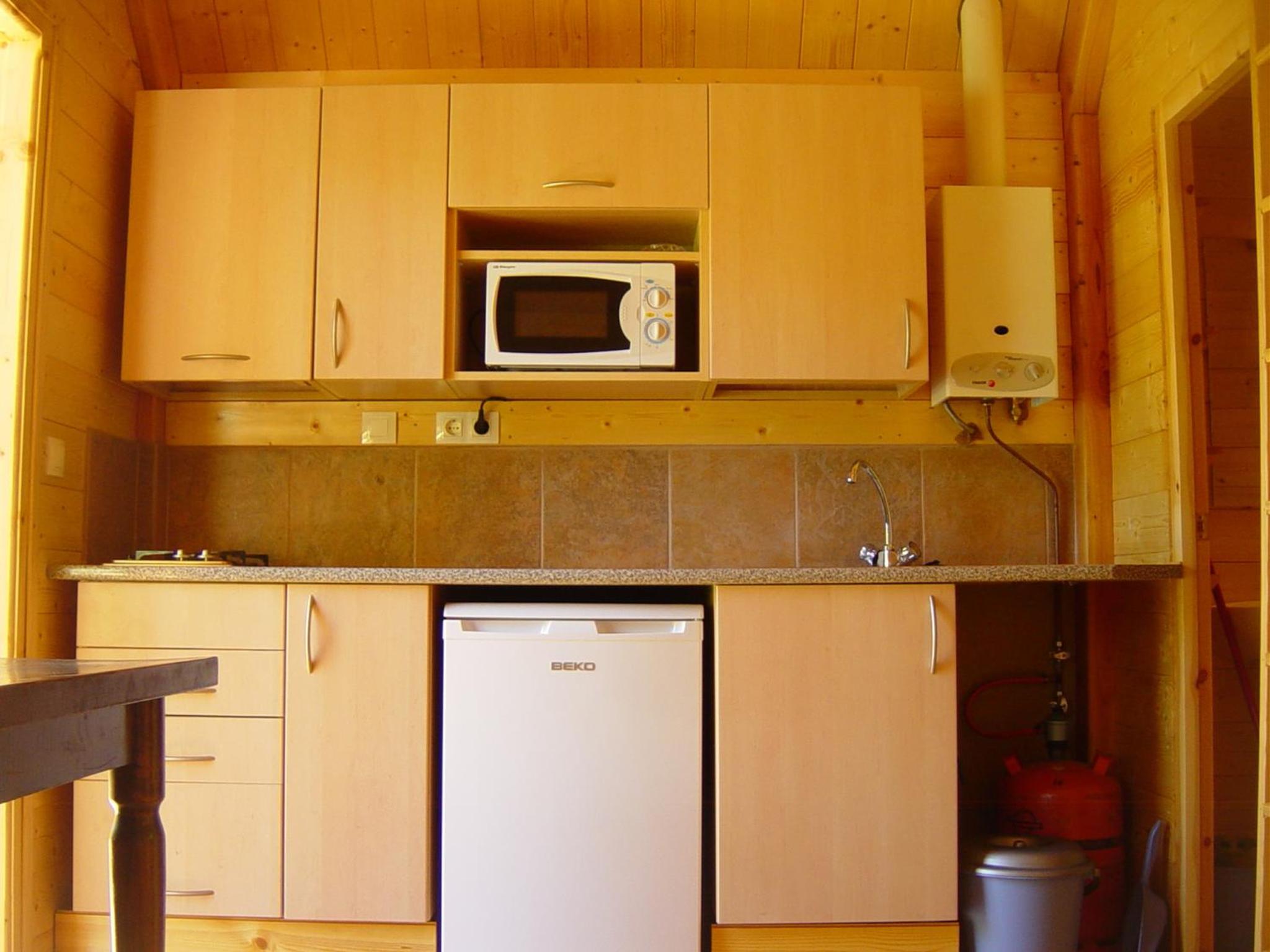 Superior Bungalow - Photo 3
