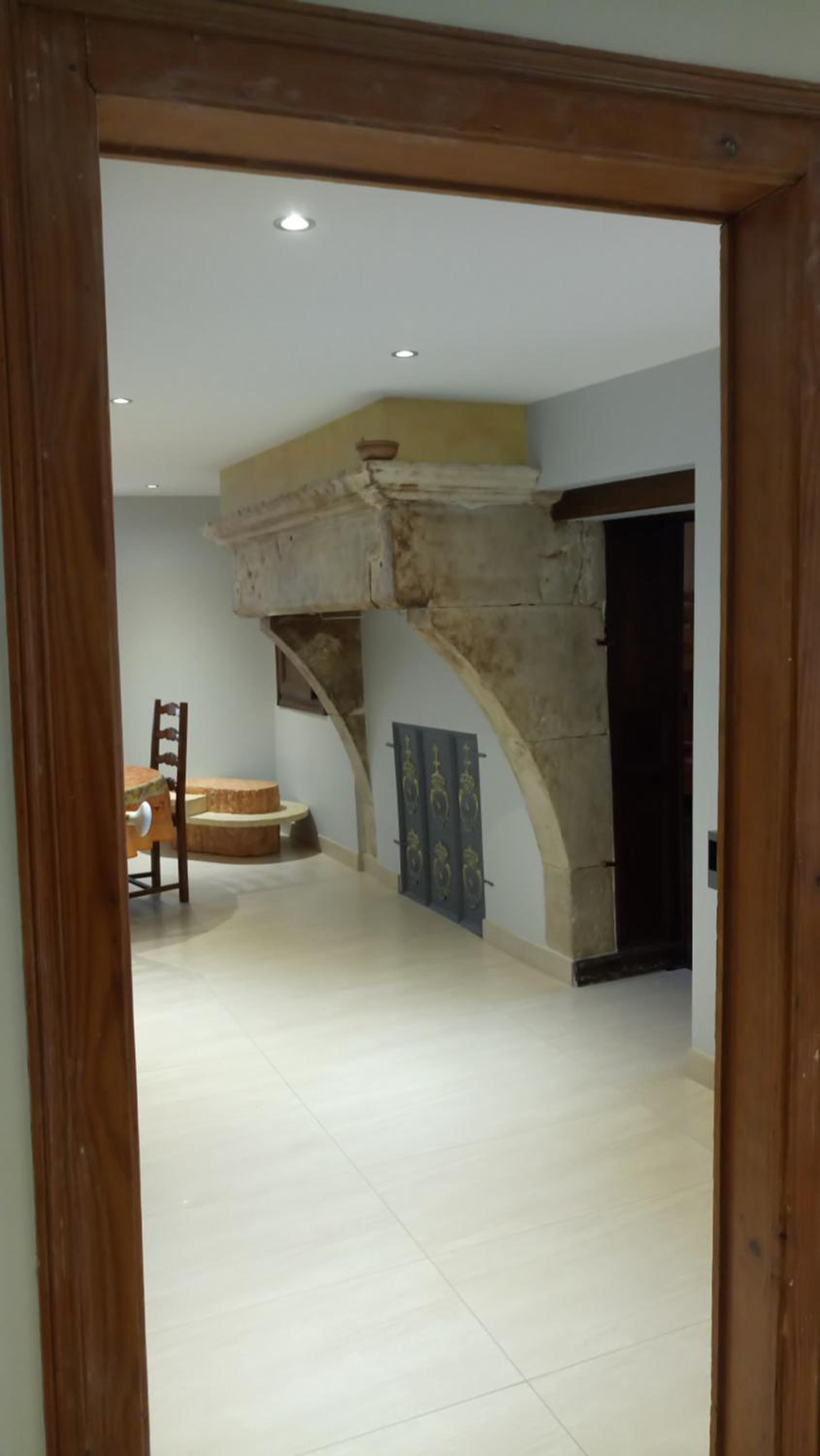 One-Bedroom Apartment (2 Adults + 1 Child) photo 2