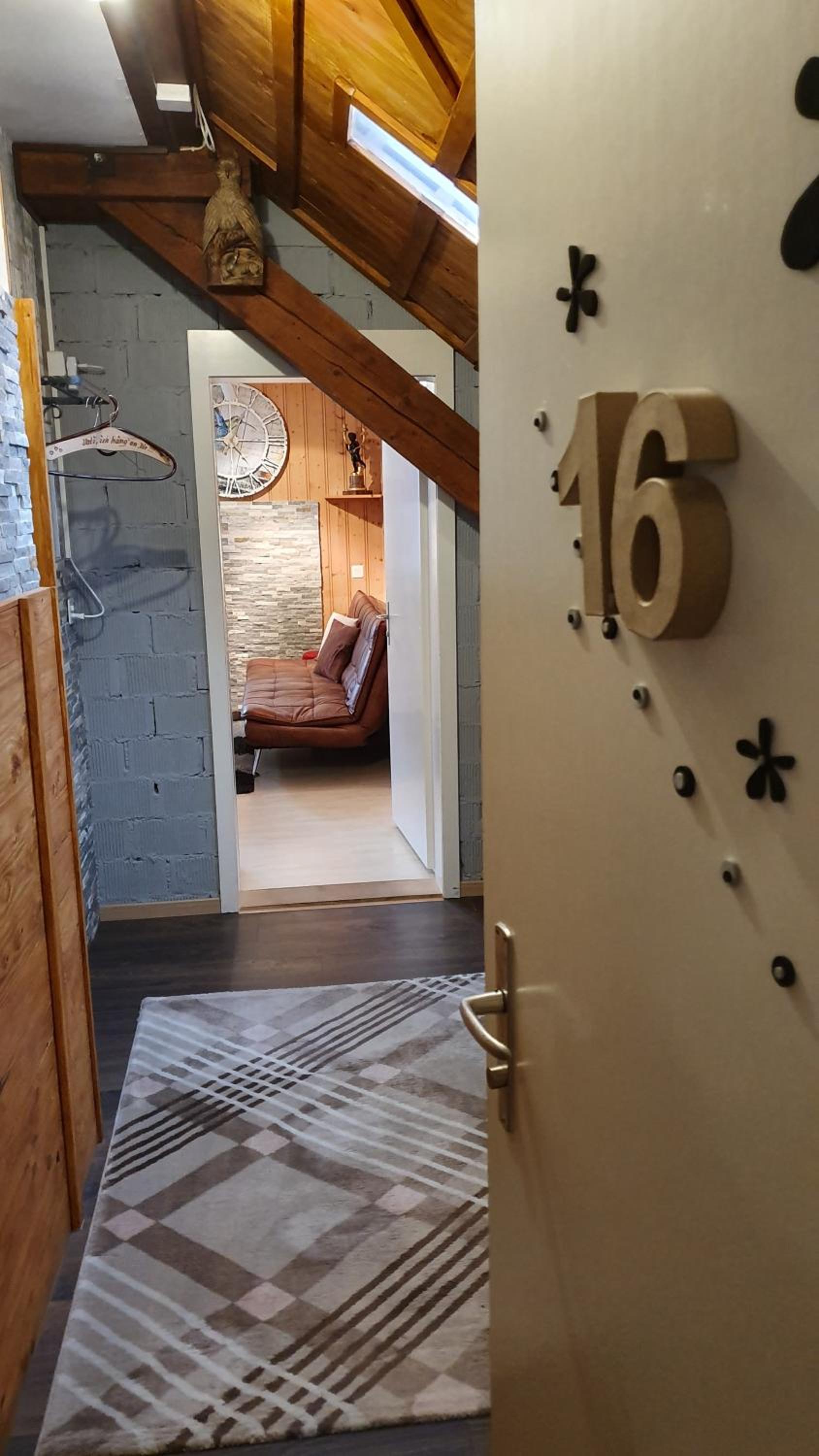 Deluxe Double Room with Shower photo 1
