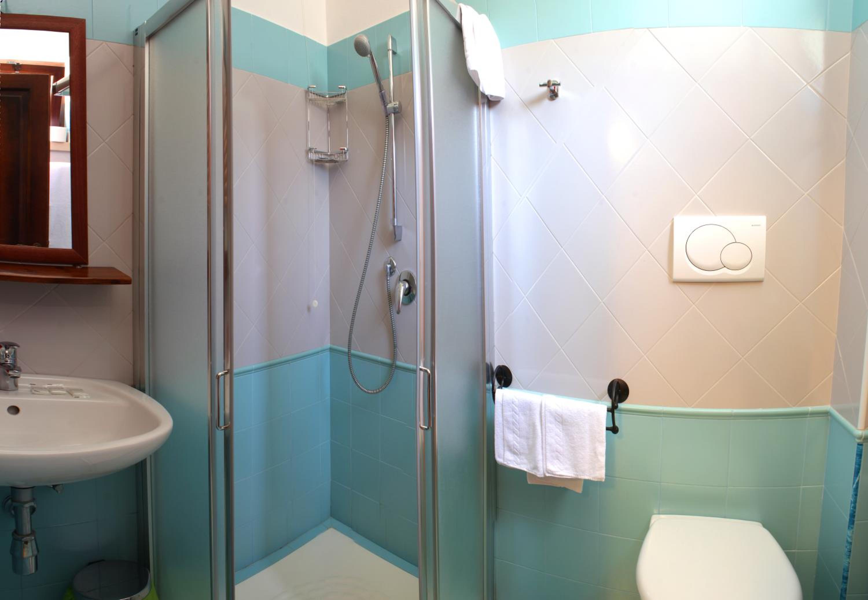 Classic Triple Room photo 2