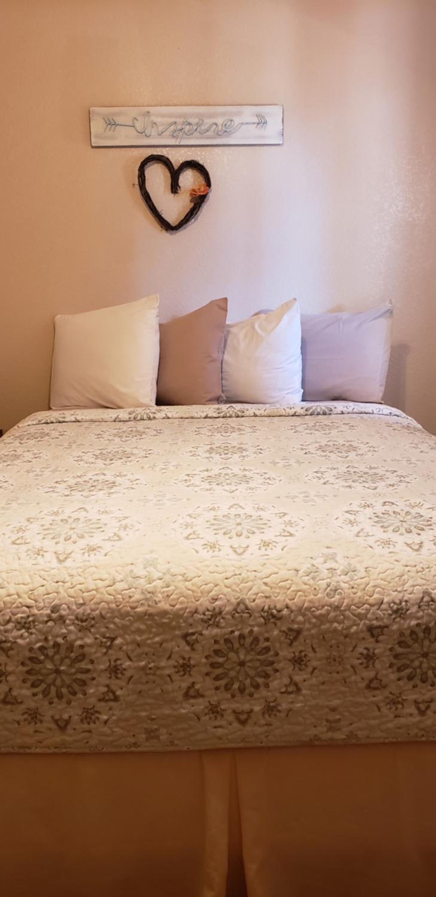 Two-Bedroom Suite - Photo 10