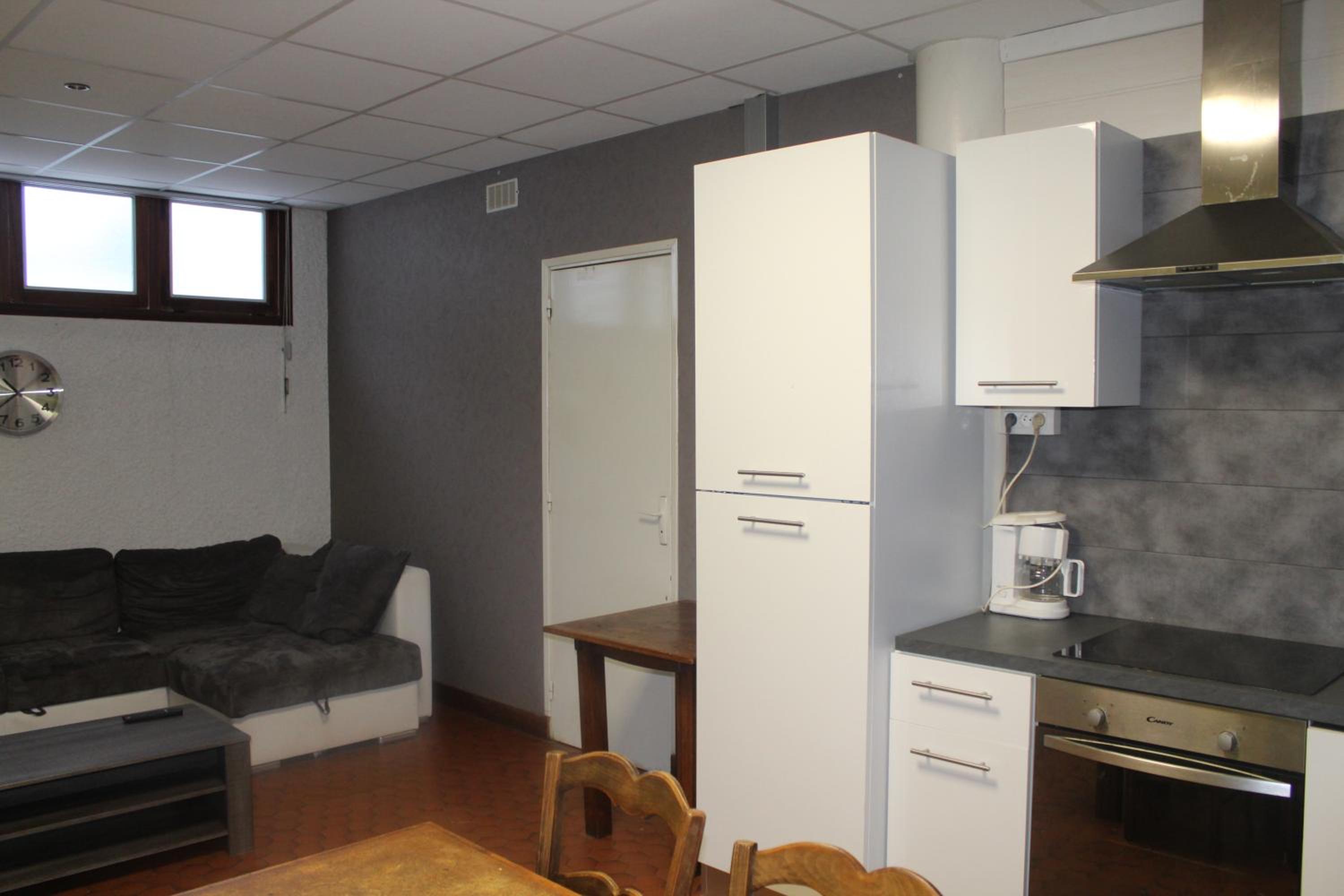 Apartment (4 Adults + 1 Child) photo 2