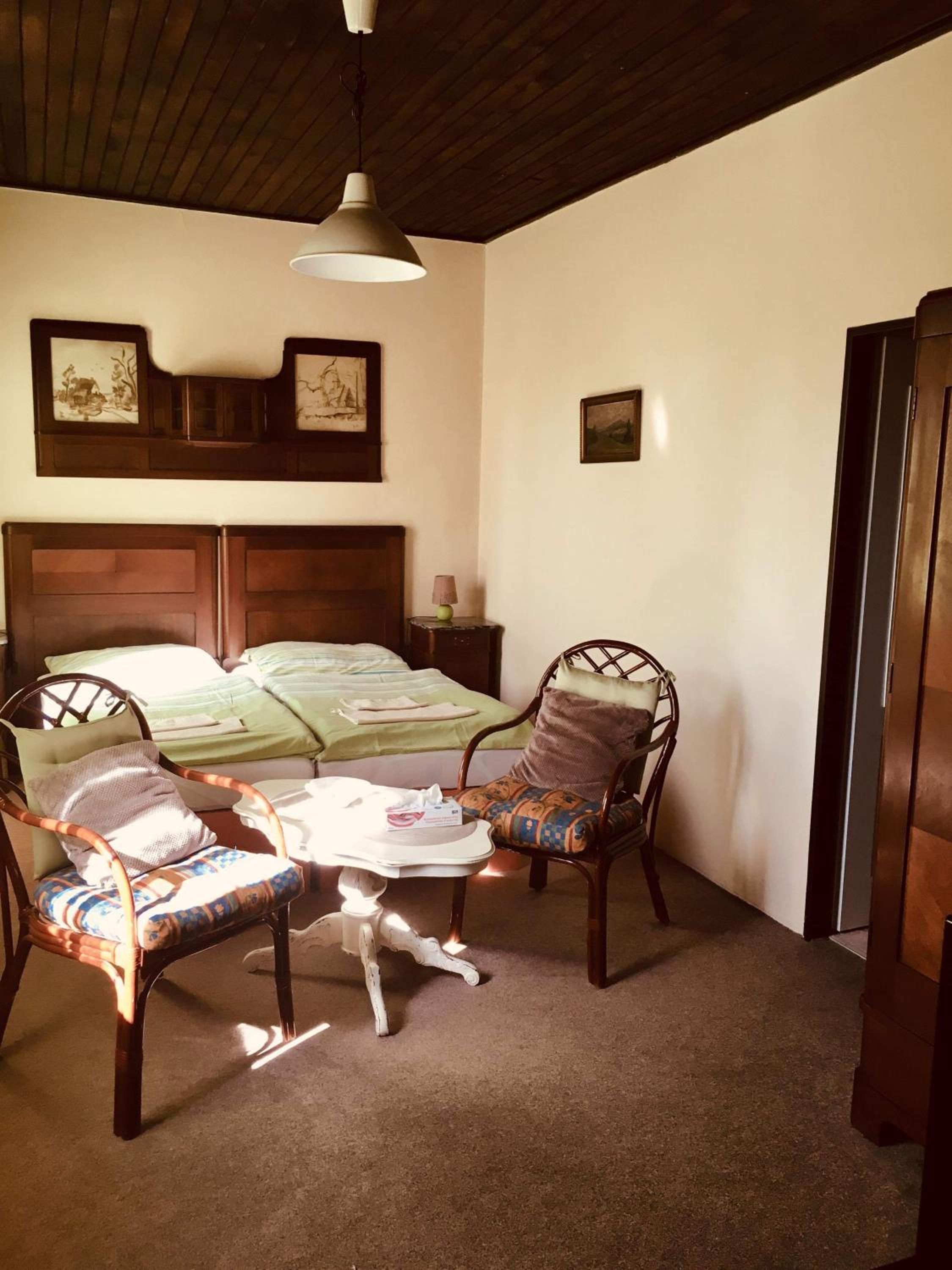 Double or Twin Room with Bathroom photo 2