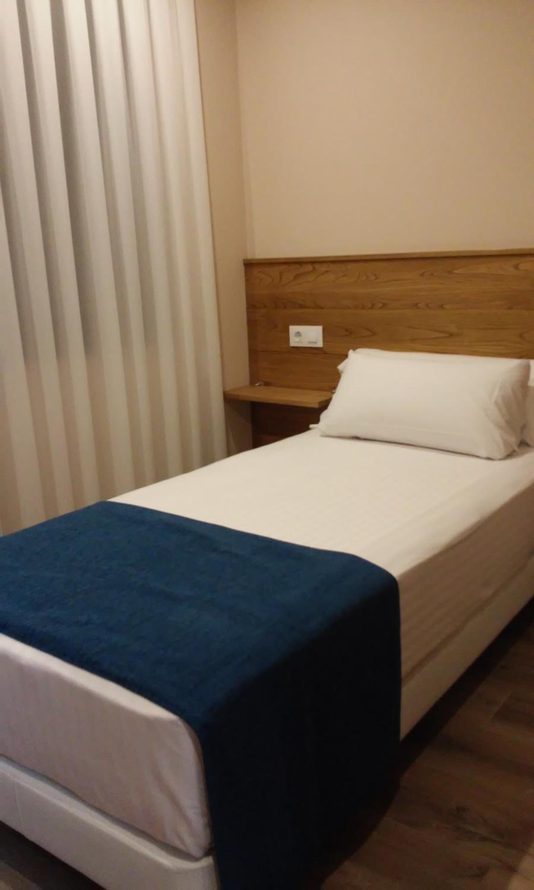 Habitación individual con baño privado