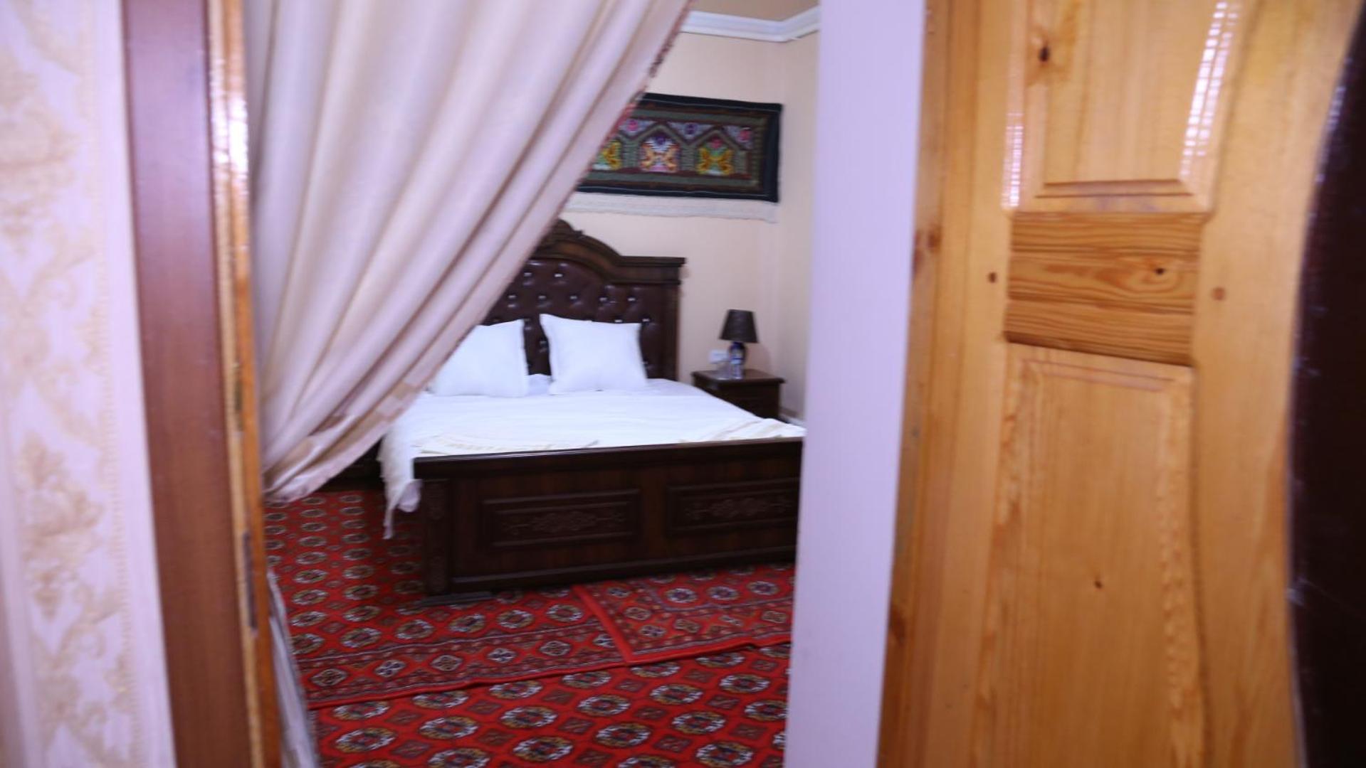 Standard Double Room photo 2