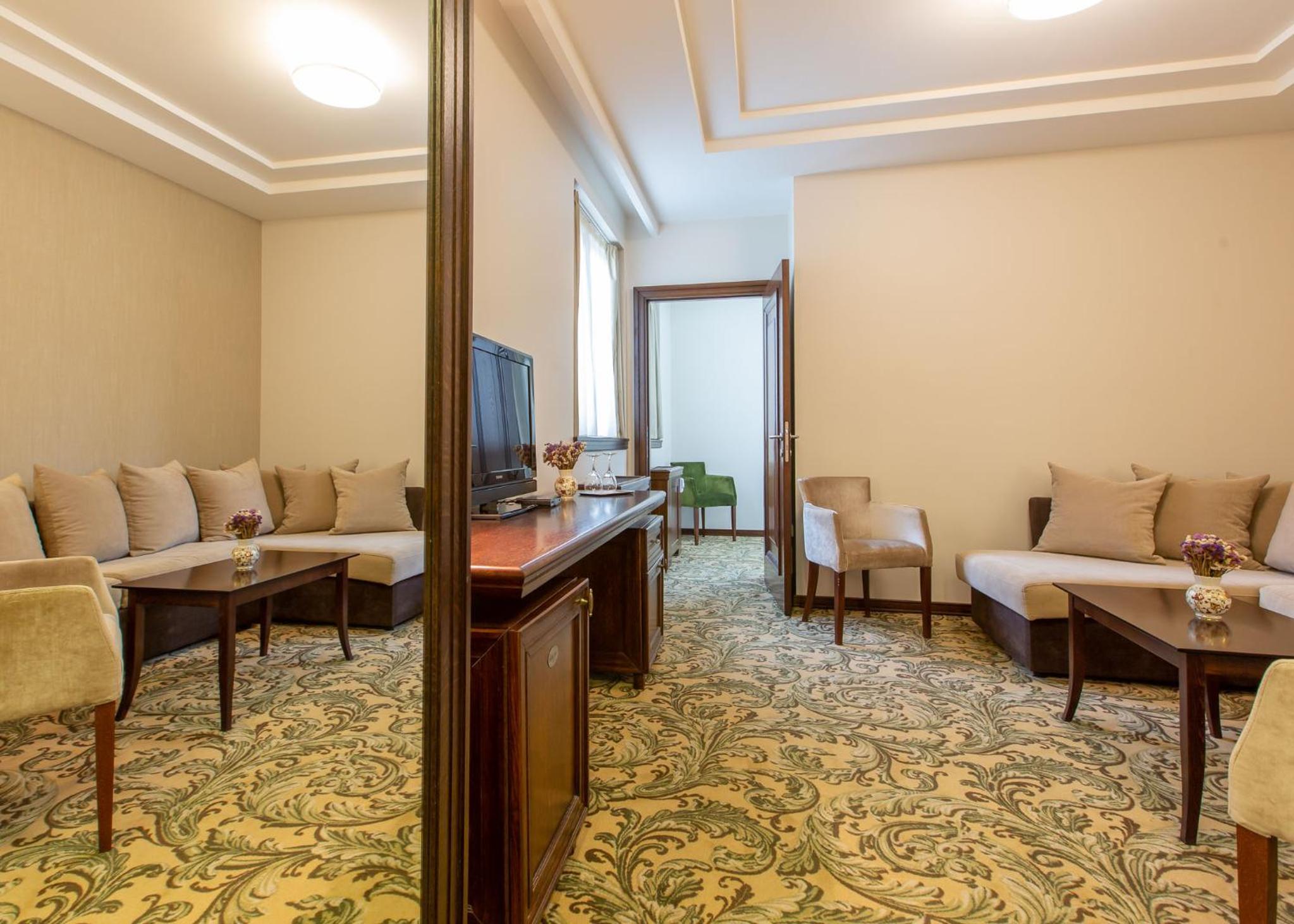One-Bedroom Suite