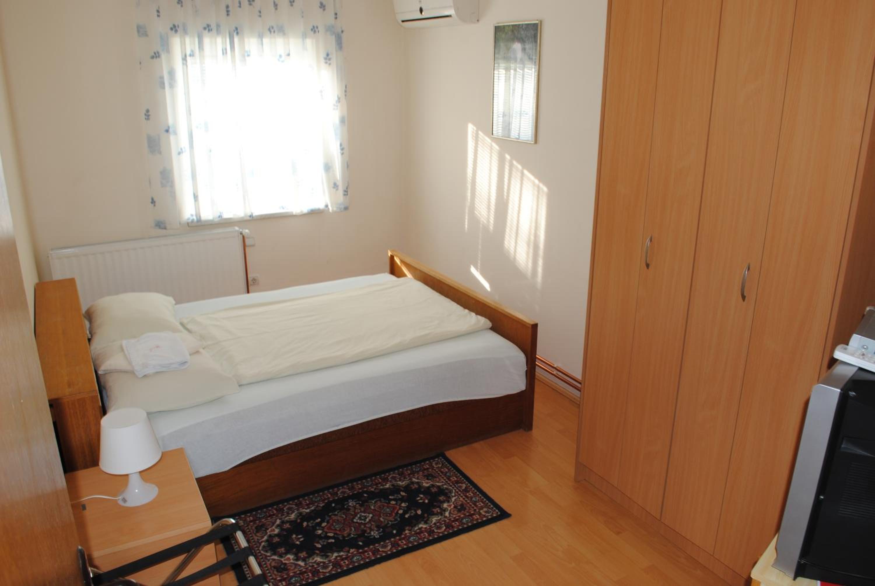 Two-Bedroom Apartment (3 Adults)