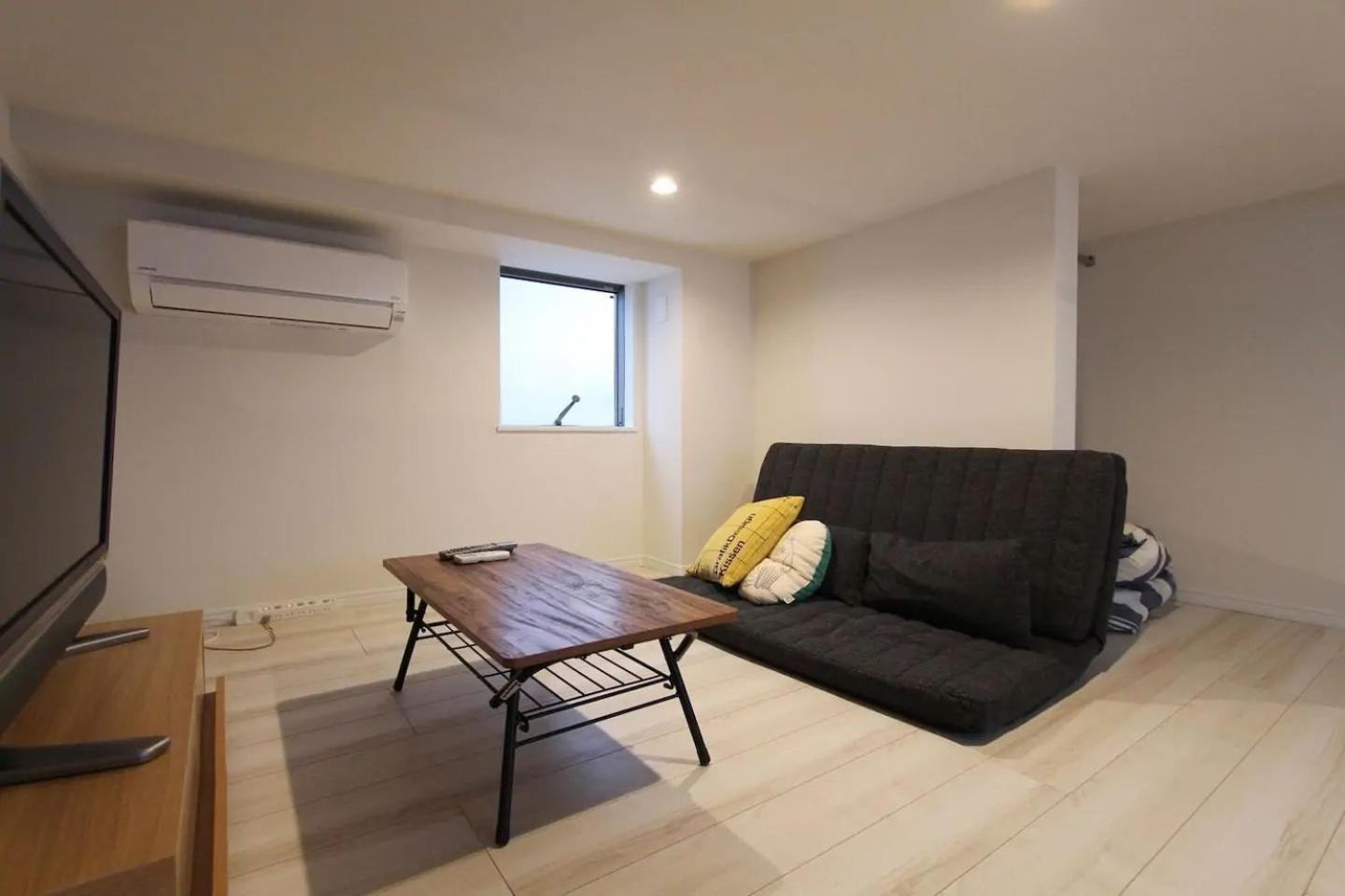 Apartment photo 1