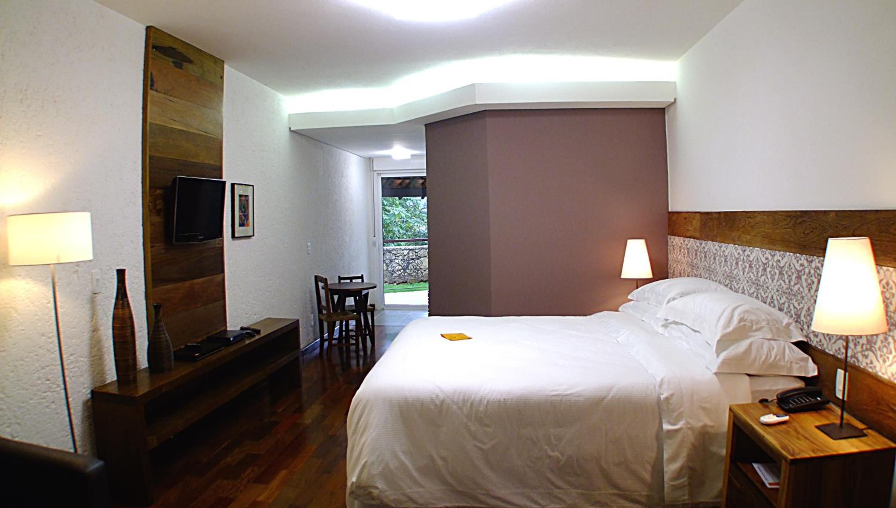 Suite with Spa Bath photo 1