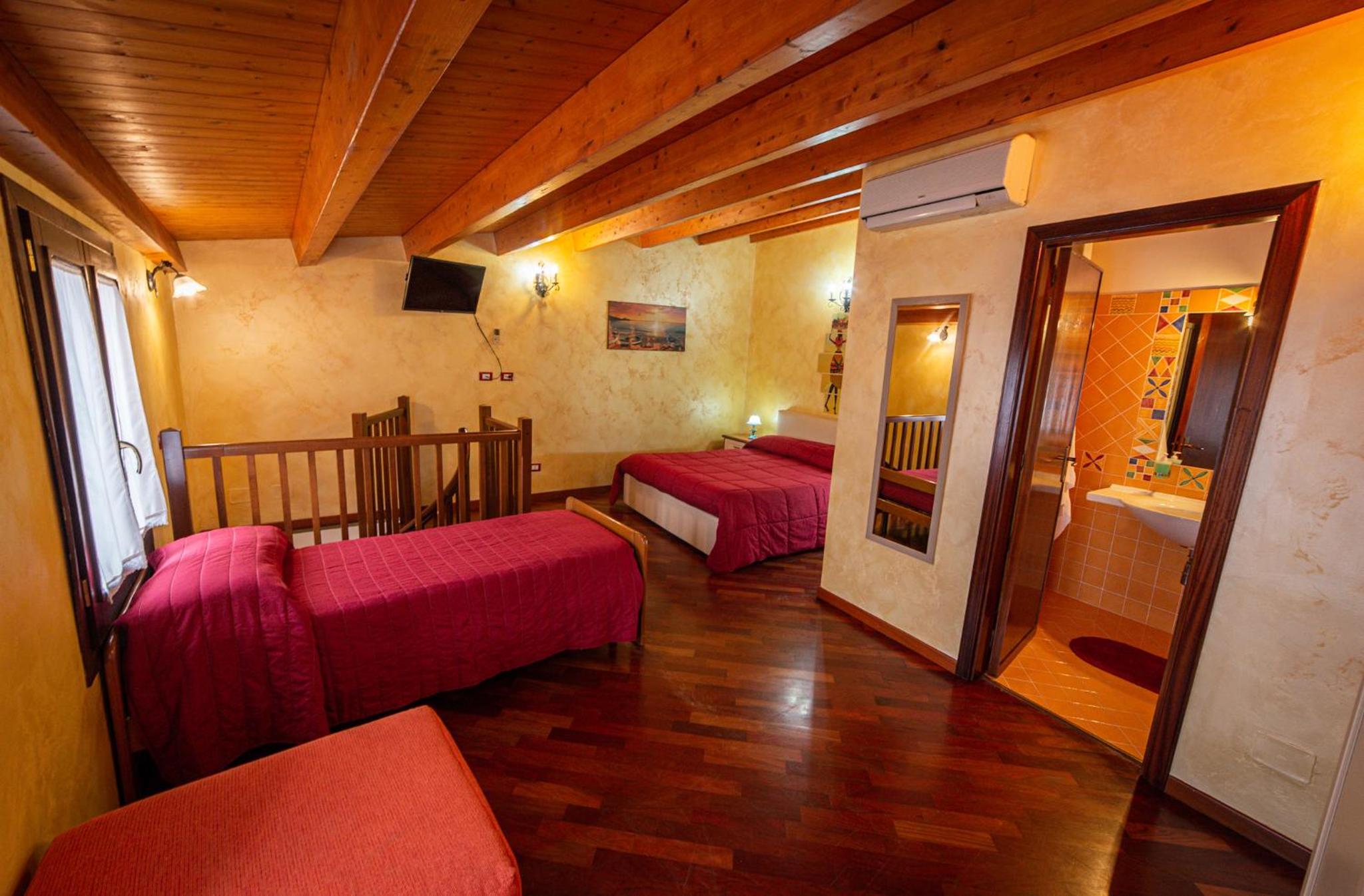One-Bedroom House (4 Adults) photo 1