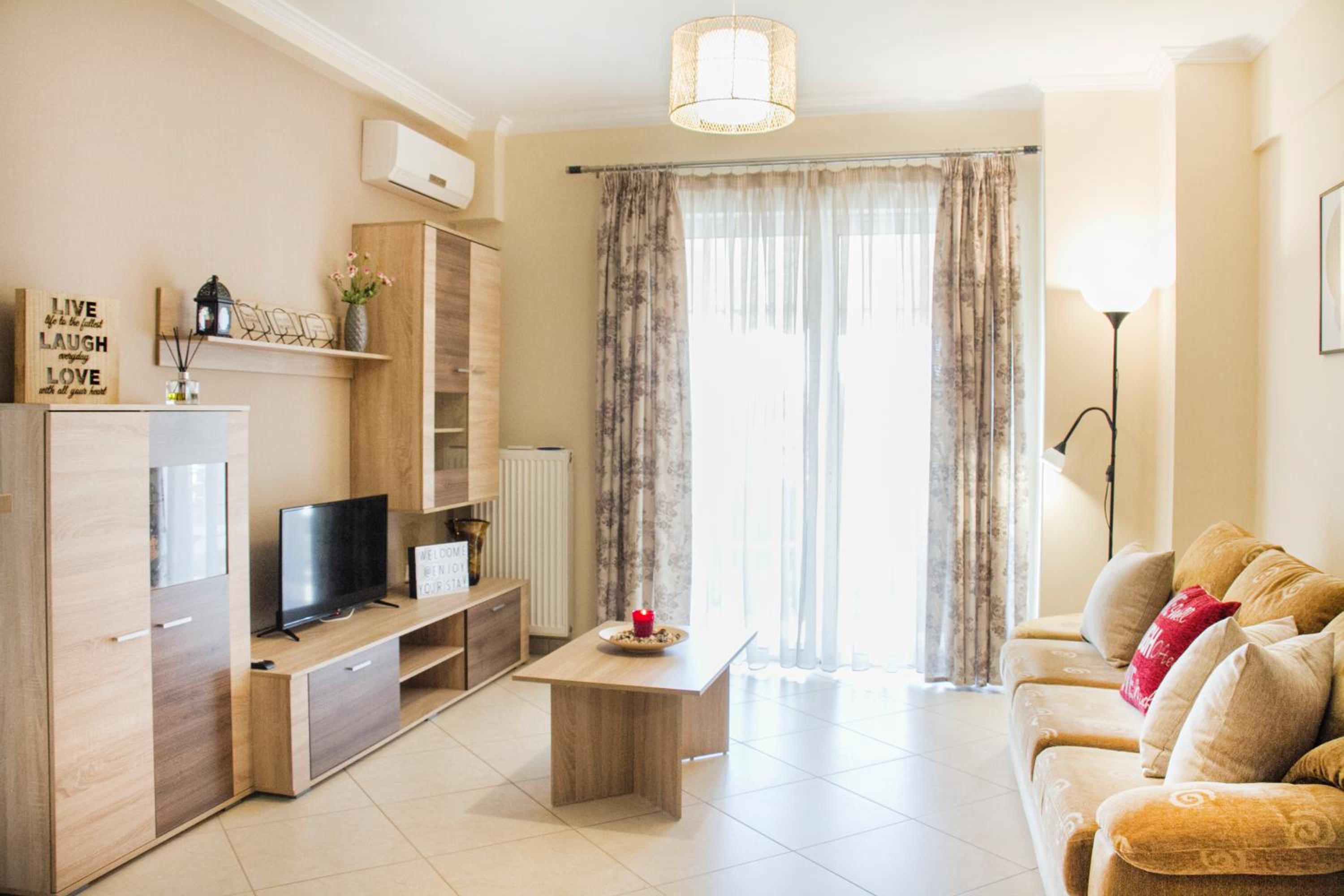 One-Bedroom Apartment