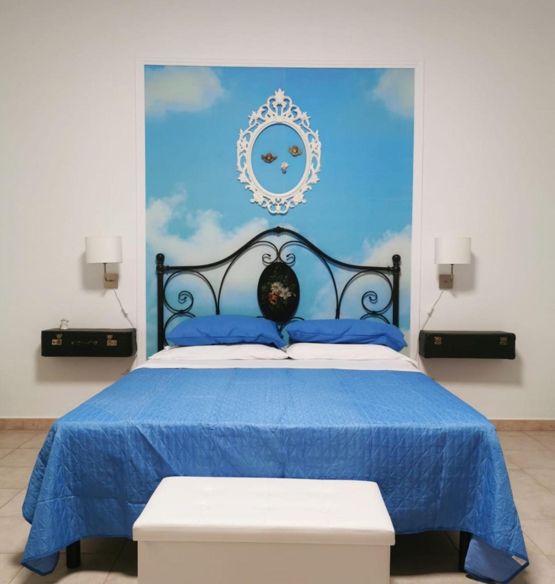 Quadruple Room with Private Bathroom - Photo 1