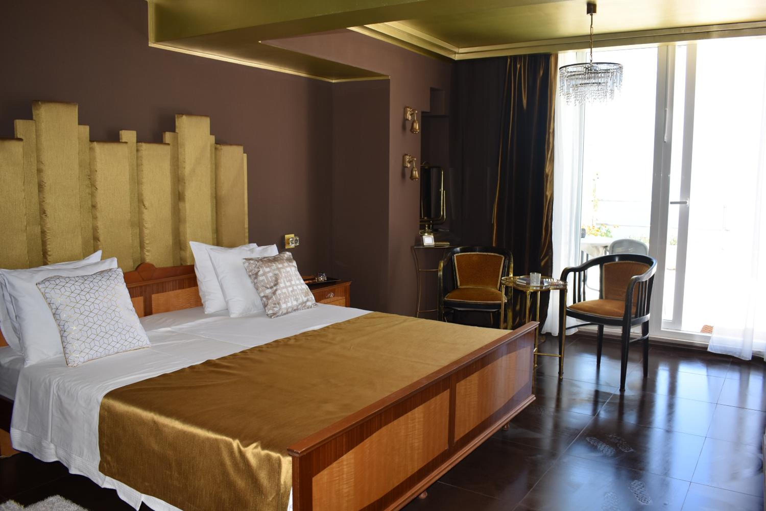 "Art Deco" Double Room with Balcony and Sea View