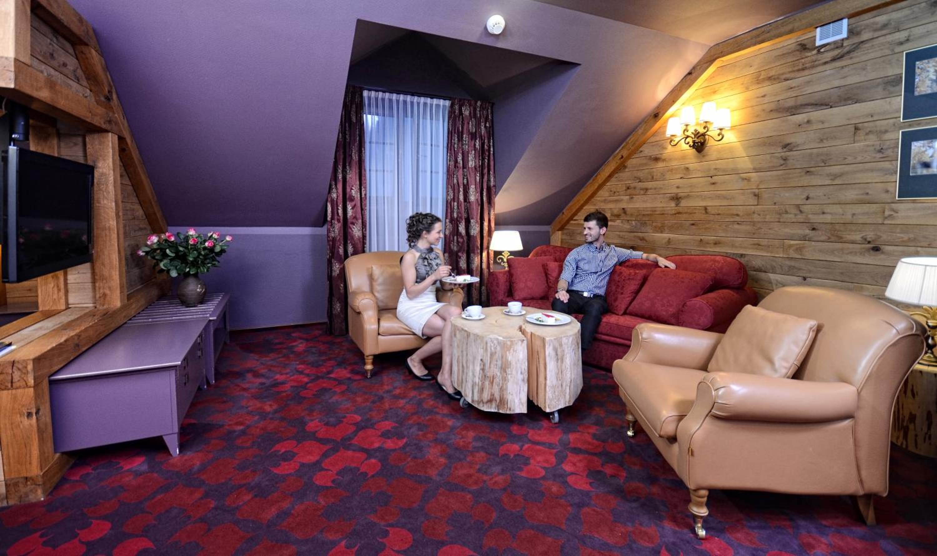 Exclusive Suite - Photo 3