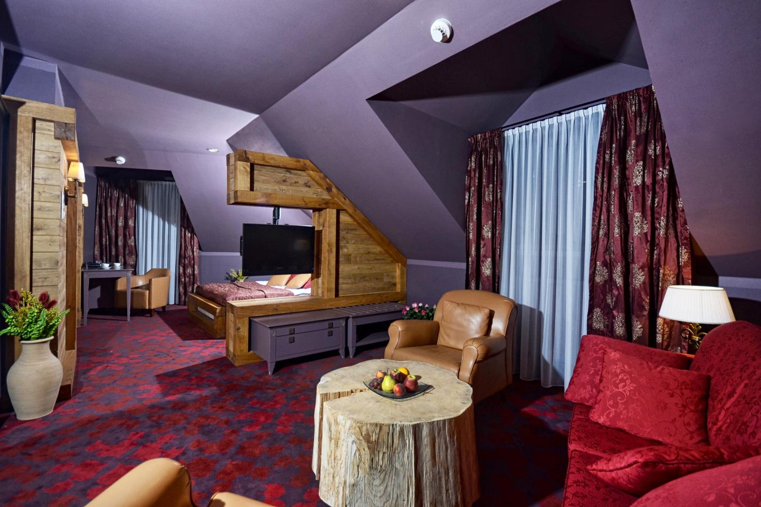 Exclusive Suite - Photo 4