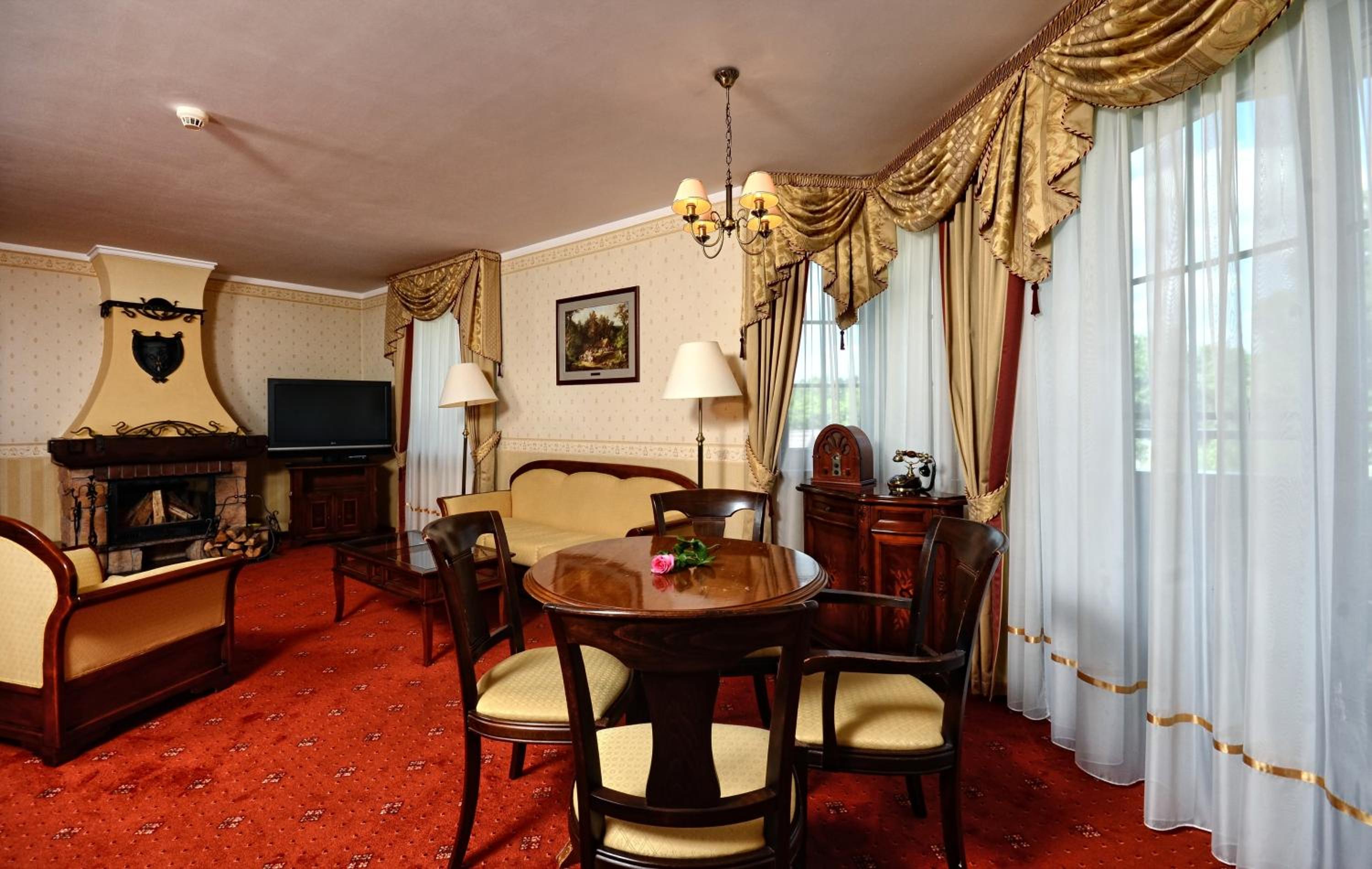 Royal Suite - Photo 1