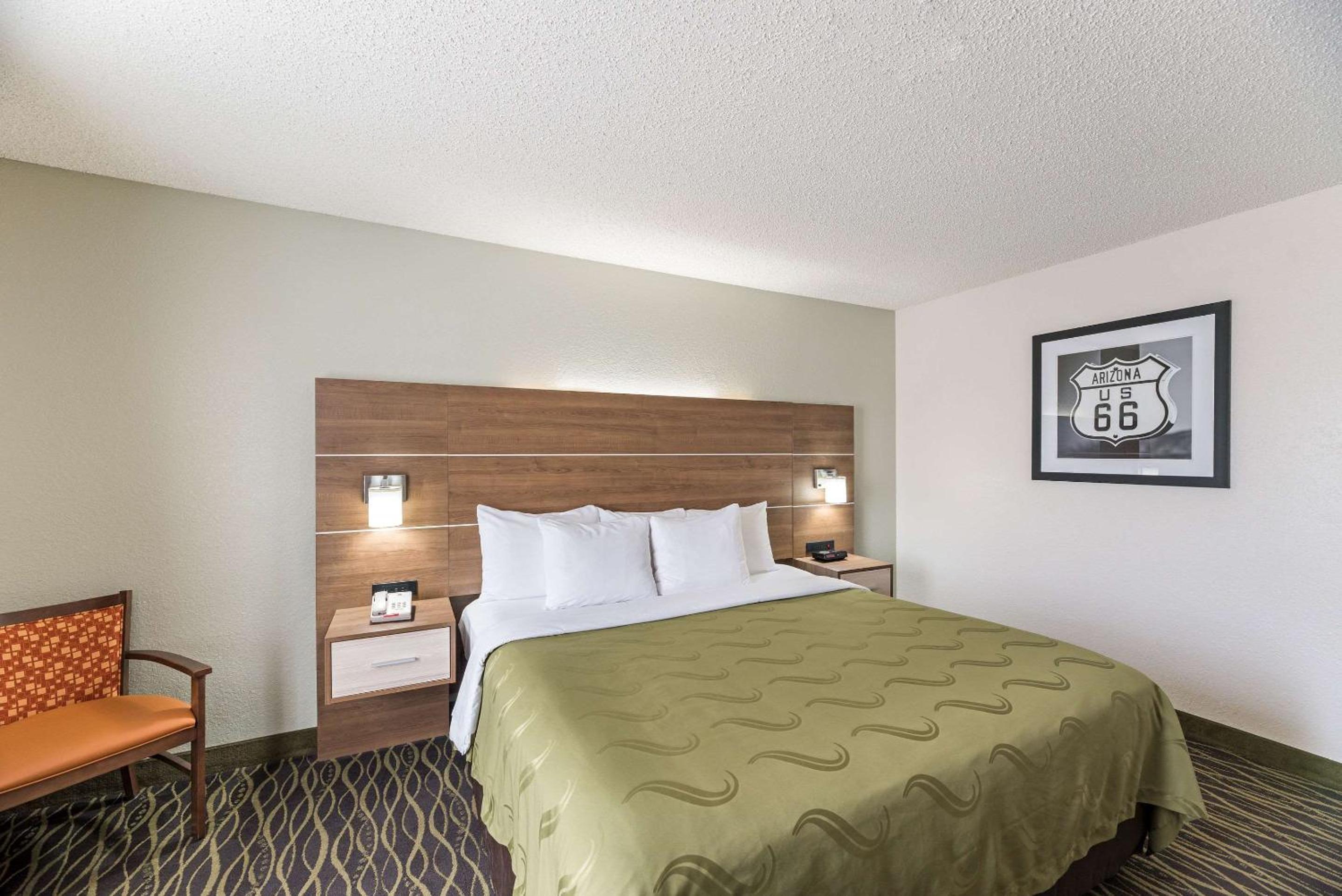 King Room - Disability Access/Non-Smoking photo 2