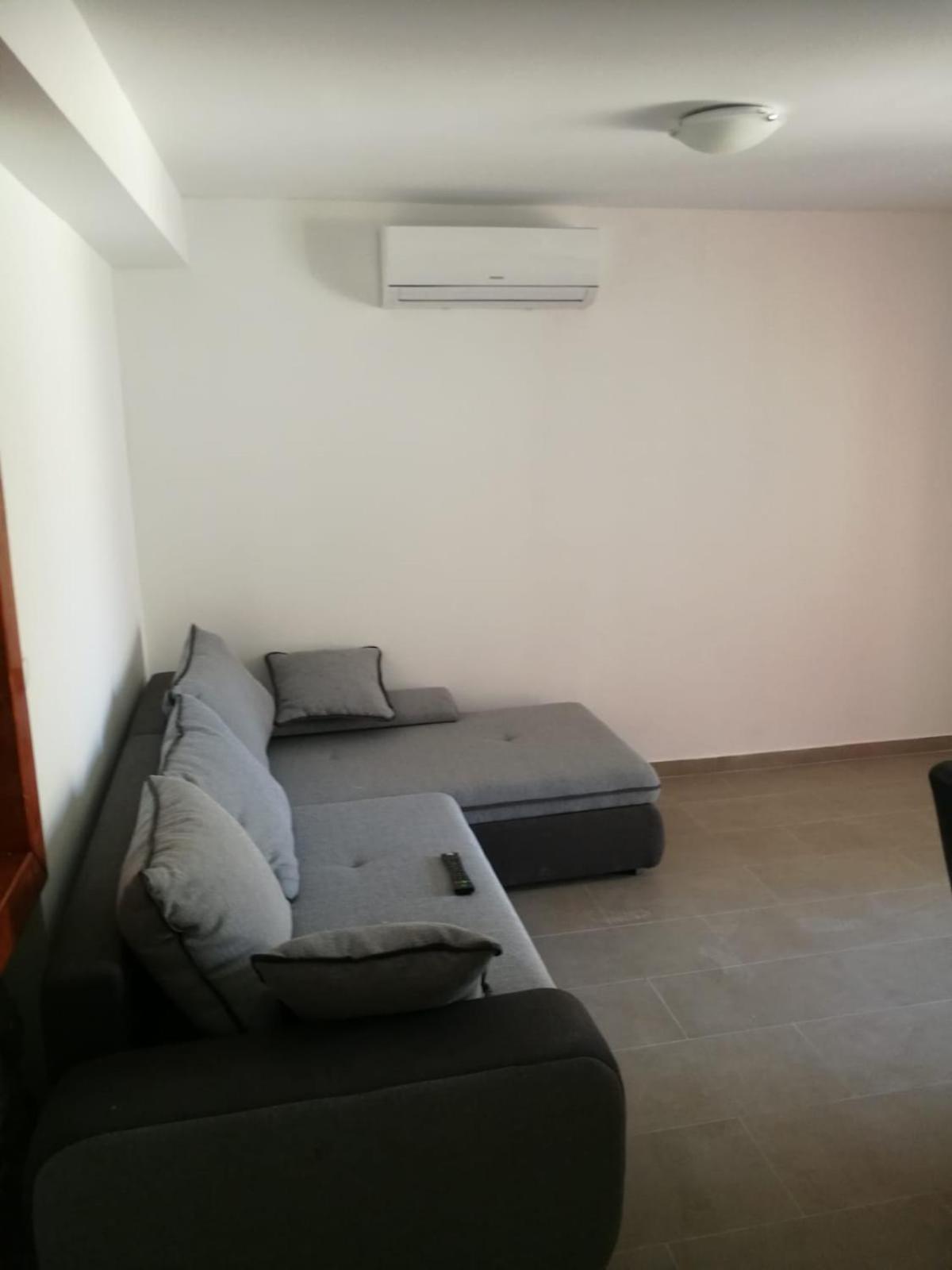 Three-Bedroom Apartment photo 1