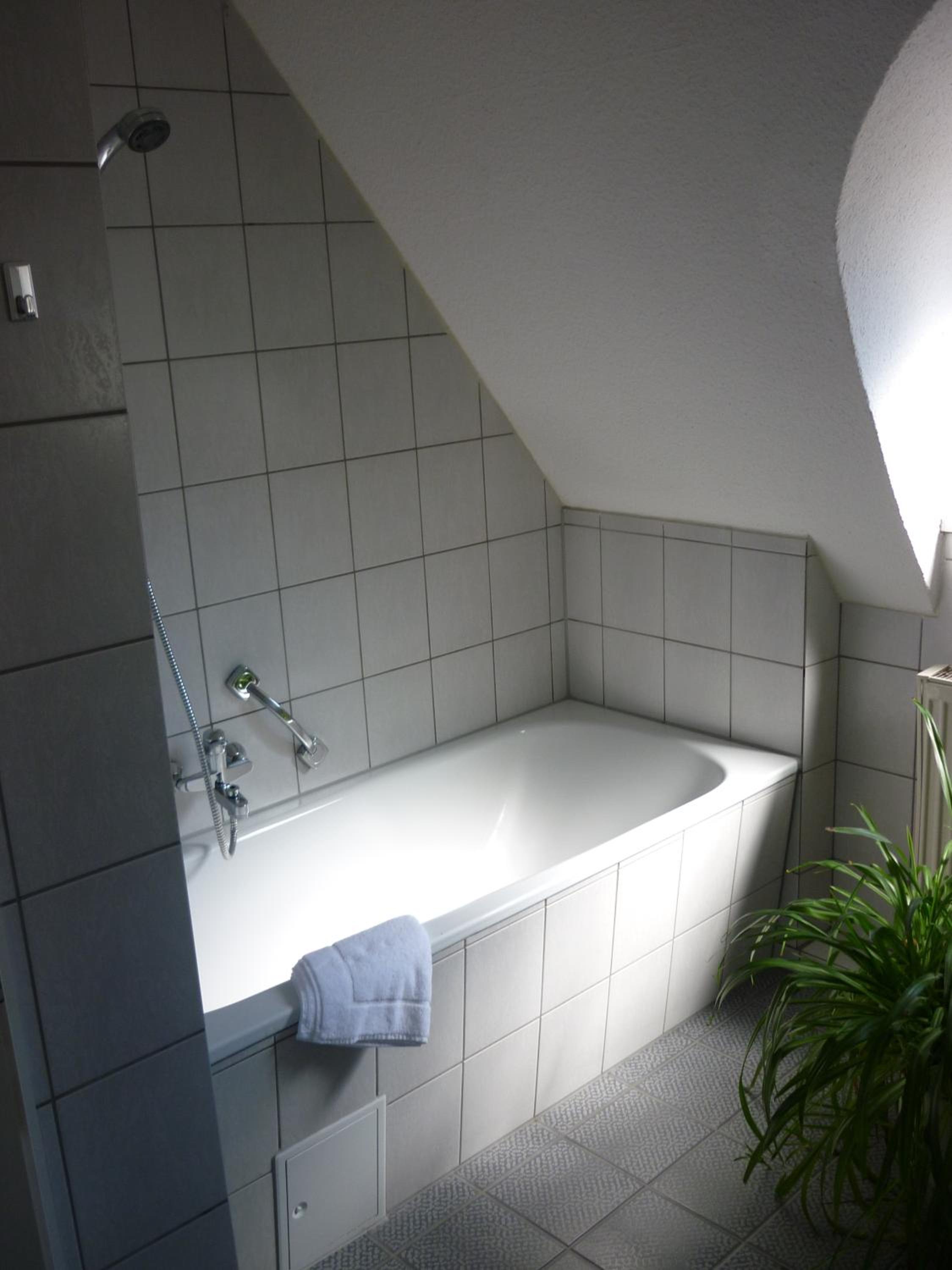 Double Room - Photo 7