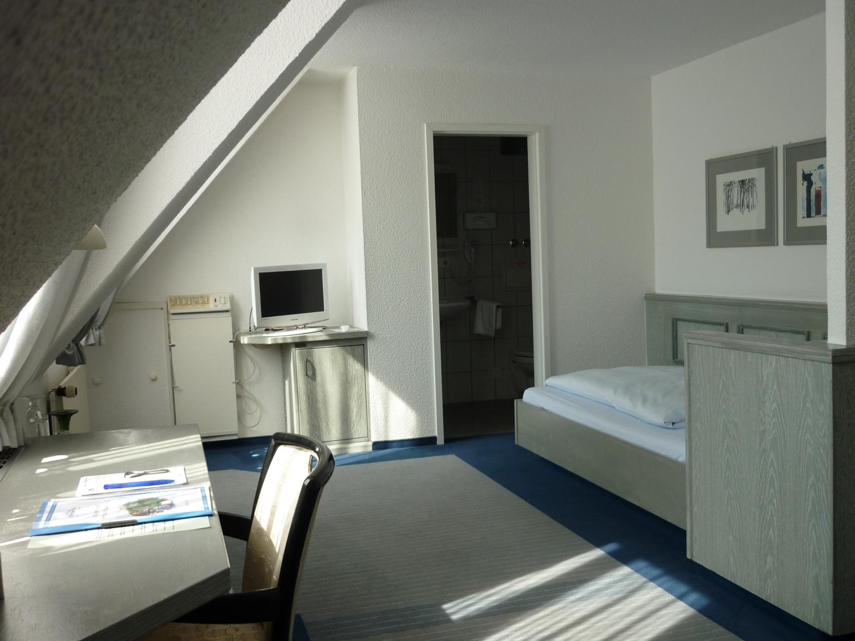 Double Room - Photo 3