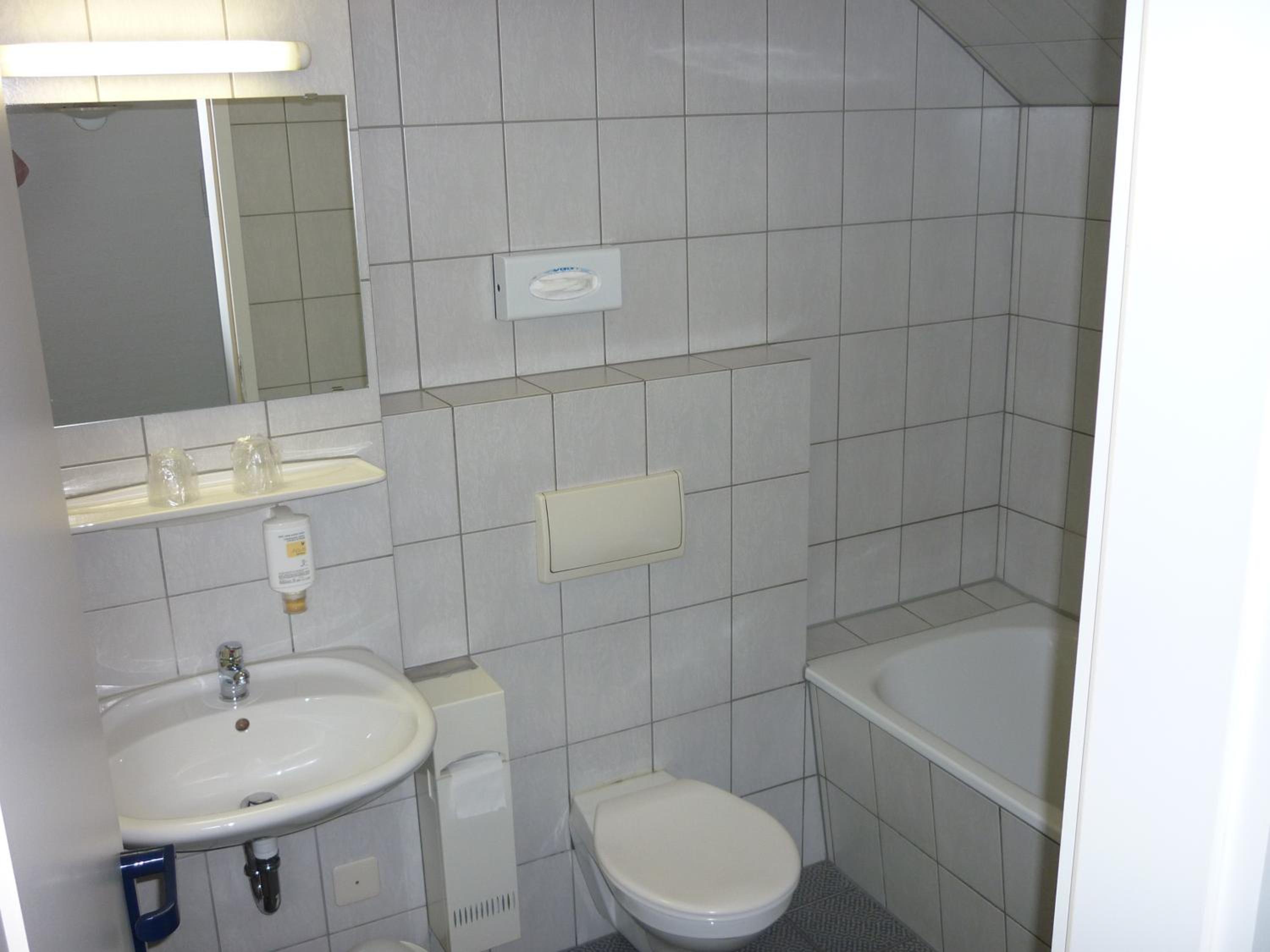 Double Room - Photo 22
