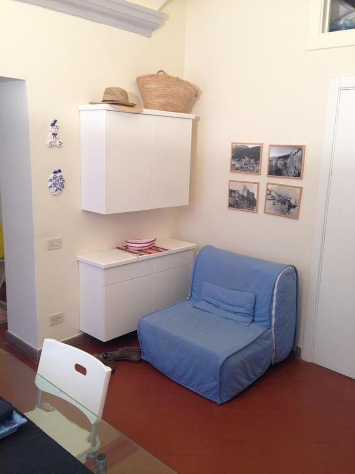 One-Bedroom Apartment - Photo 7