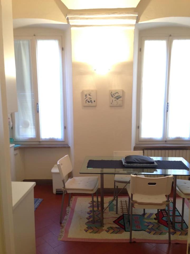 One-Bedroom Apartment - Photo 12